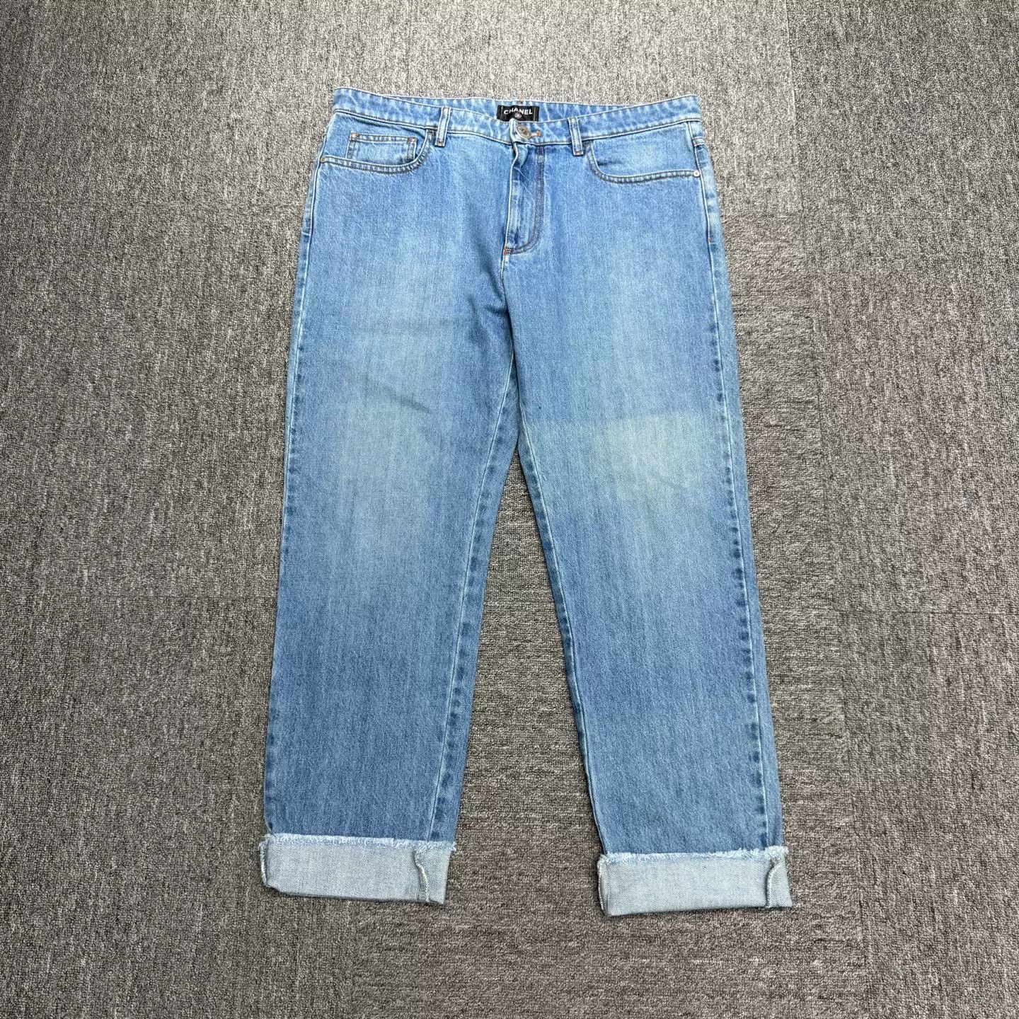 Chanel Chanel x Pharrell Rhinestone Logo Denim Jeans EU 48 Size US 32 / EU 48 - 2 Thumbnail