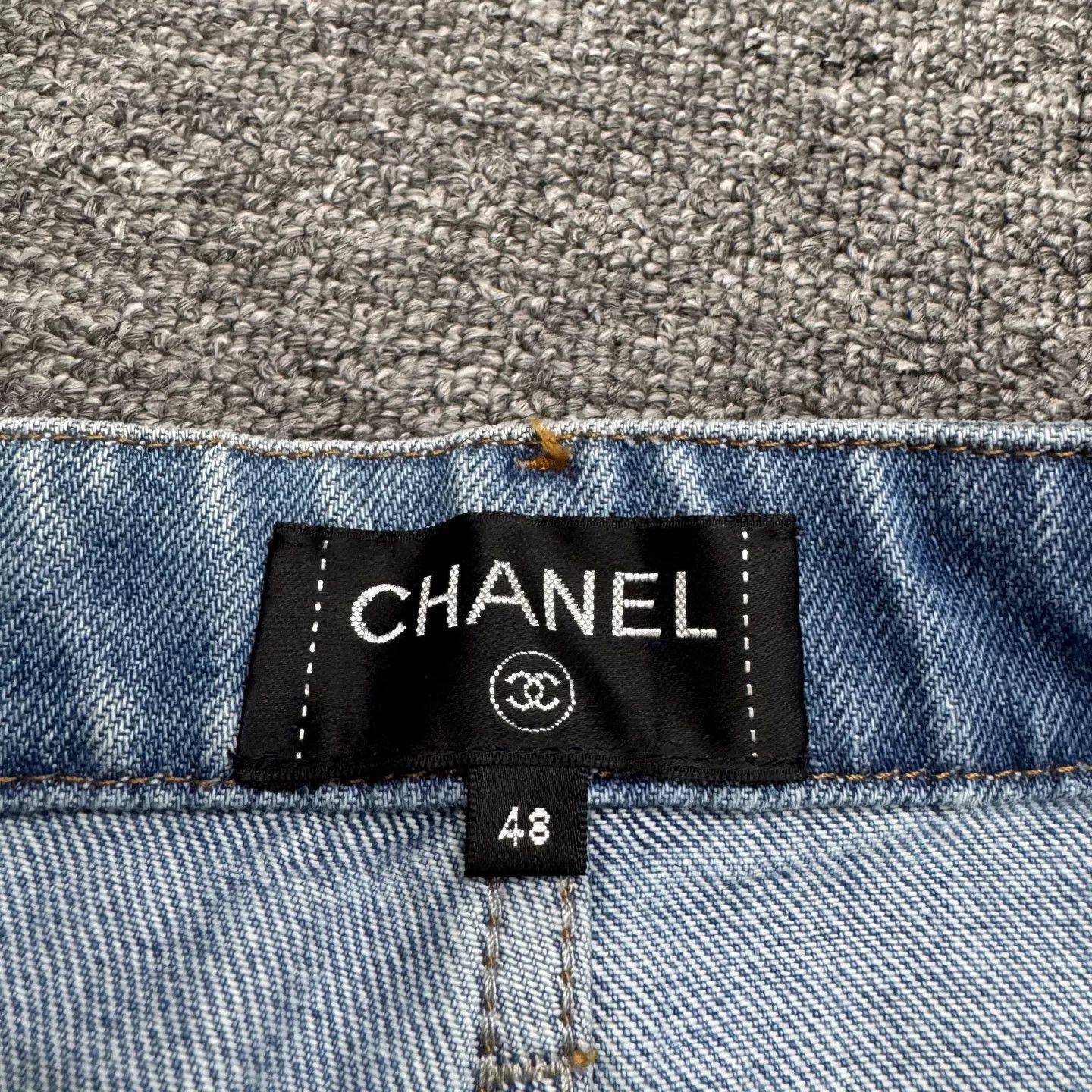 Chanel Chanel x Pharrell Rhinestone Logo Denim Jeans EU 48 Size US 32 / EU 48 - 3 Thumbnail