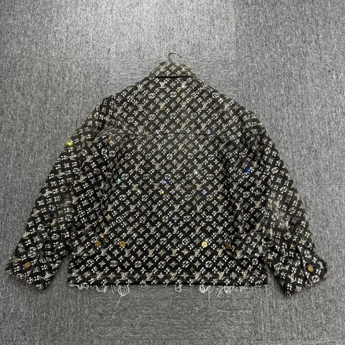 Louis Vuitton Louis Vuitton Rhinestone Monogram Denim Jacket 48 Size US M / EU 48-50 / 2 - 6 Thumbnail