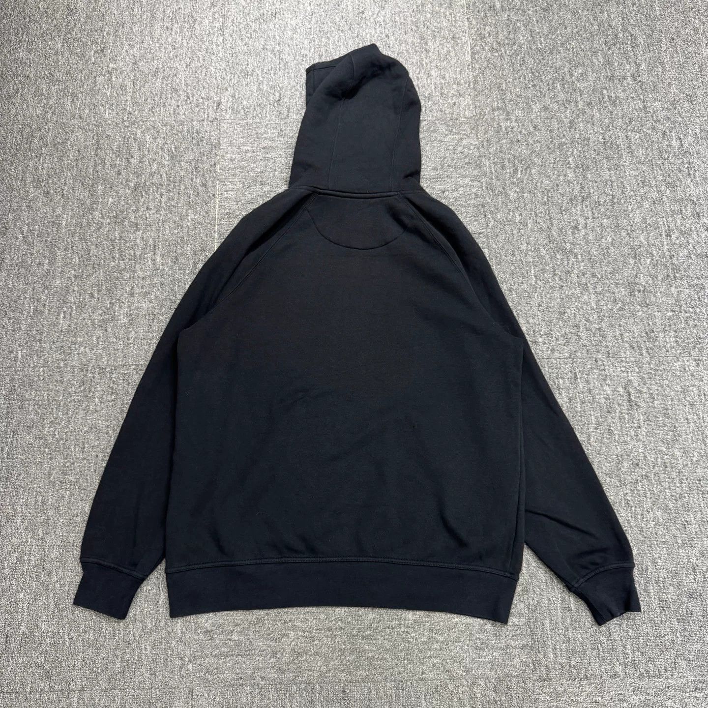 Burberry Burberry Embroidered Logo Hoodie Size M Size US M / EU 48-50 / 2 - 7 Thumbnail