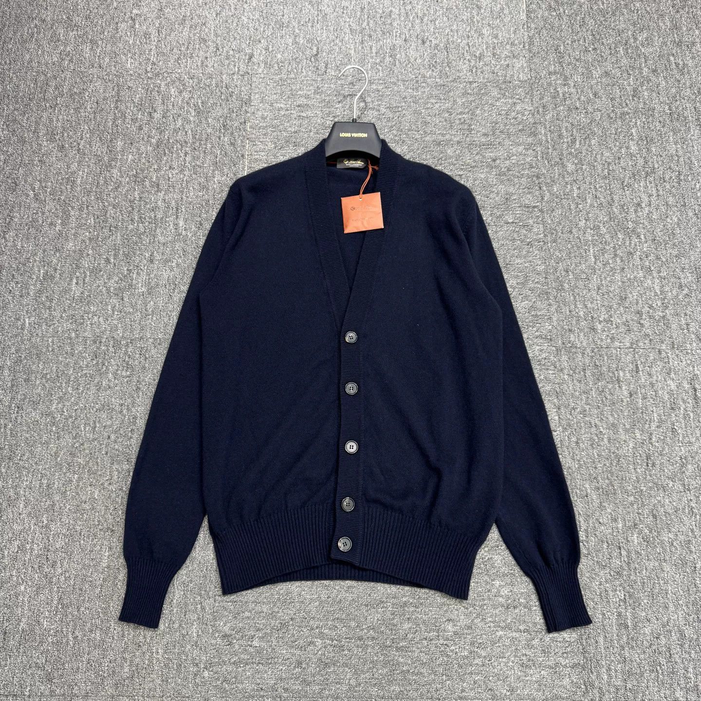 Loro Piana Loro Piana Baby Cashmere Cardigan Size 48 Size US M / EU 48-50 / 2 - 2 Thumbnail
