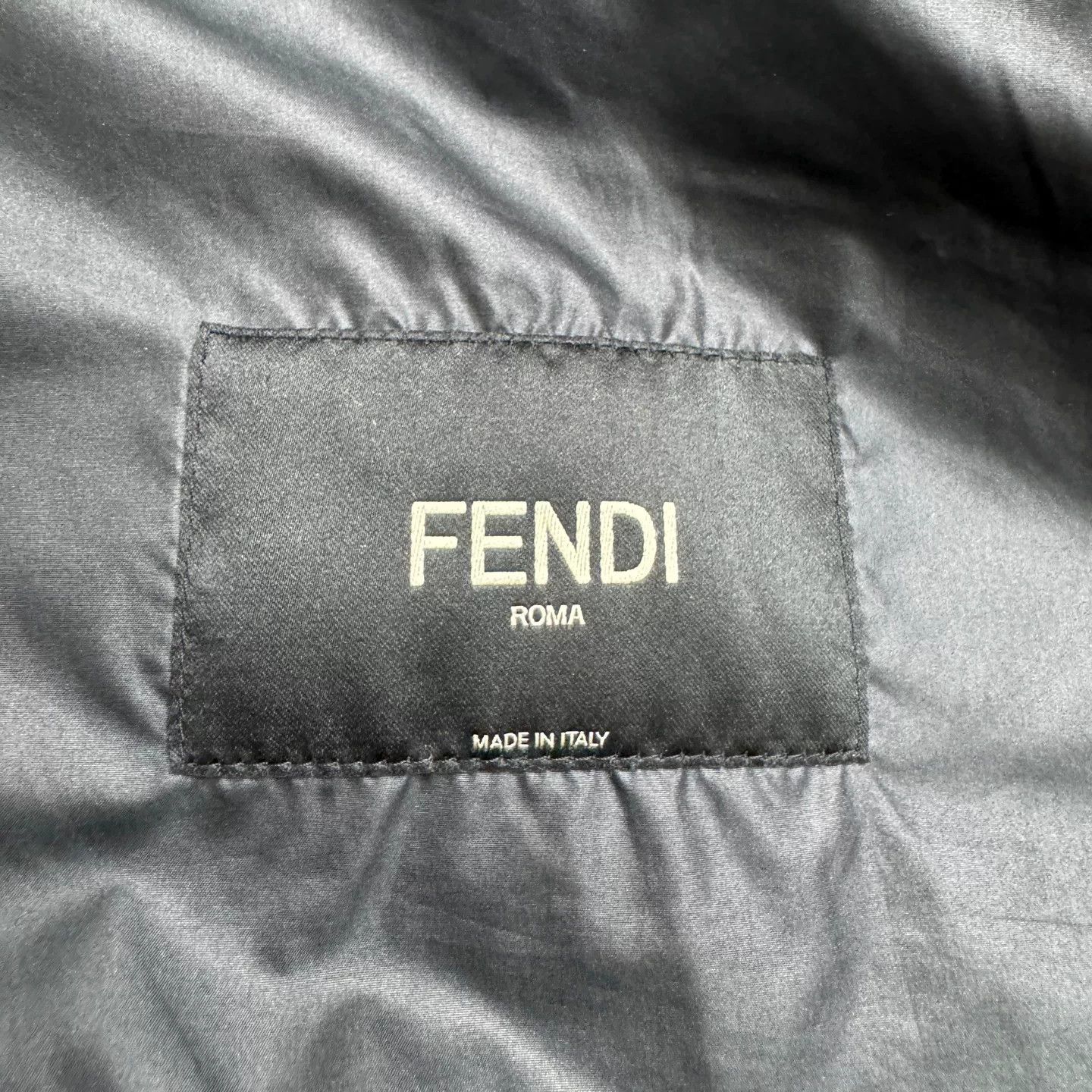 Fendi Fendi Hooded Logo Patch Down Parka IT 52 Size US L / EU 52-54 / 3 - 3 Thumbnail