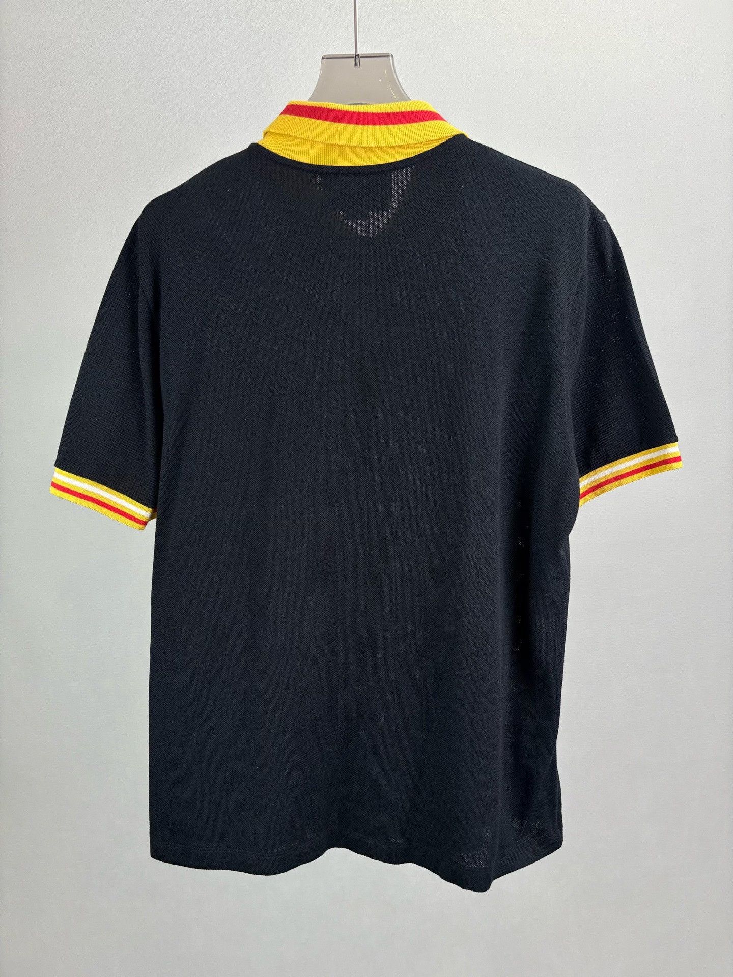 Gucci Gucci Logo Patch Striped Polo XL Size US XL / EU 56 / 4 - 3 Thumbnail