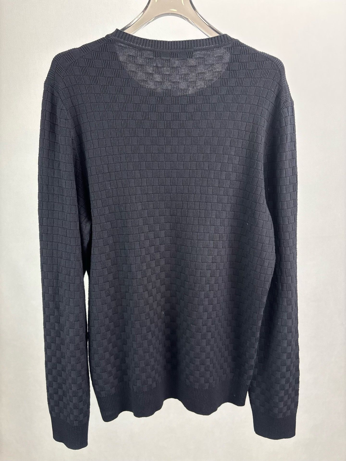 Louis Vuitton Louis Vuitton Damier Textured Wool Sweater XXL Size US XXL / EU 58 / 5 - 3 Thumbnail