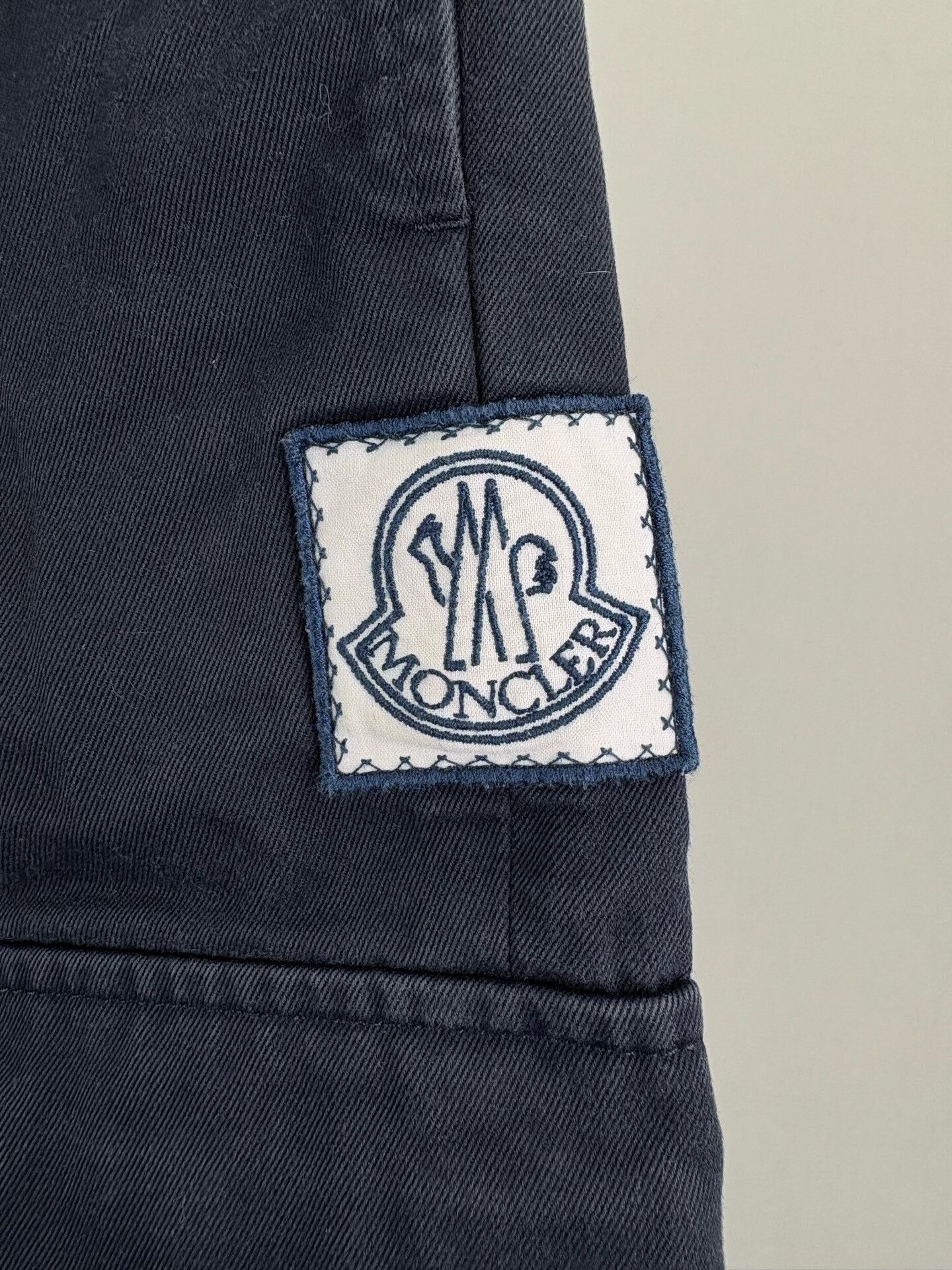 Moncler Moncler Gamme Bleu Navy Cargo Shorts 1 Size US 31 - 4 Thumbnail