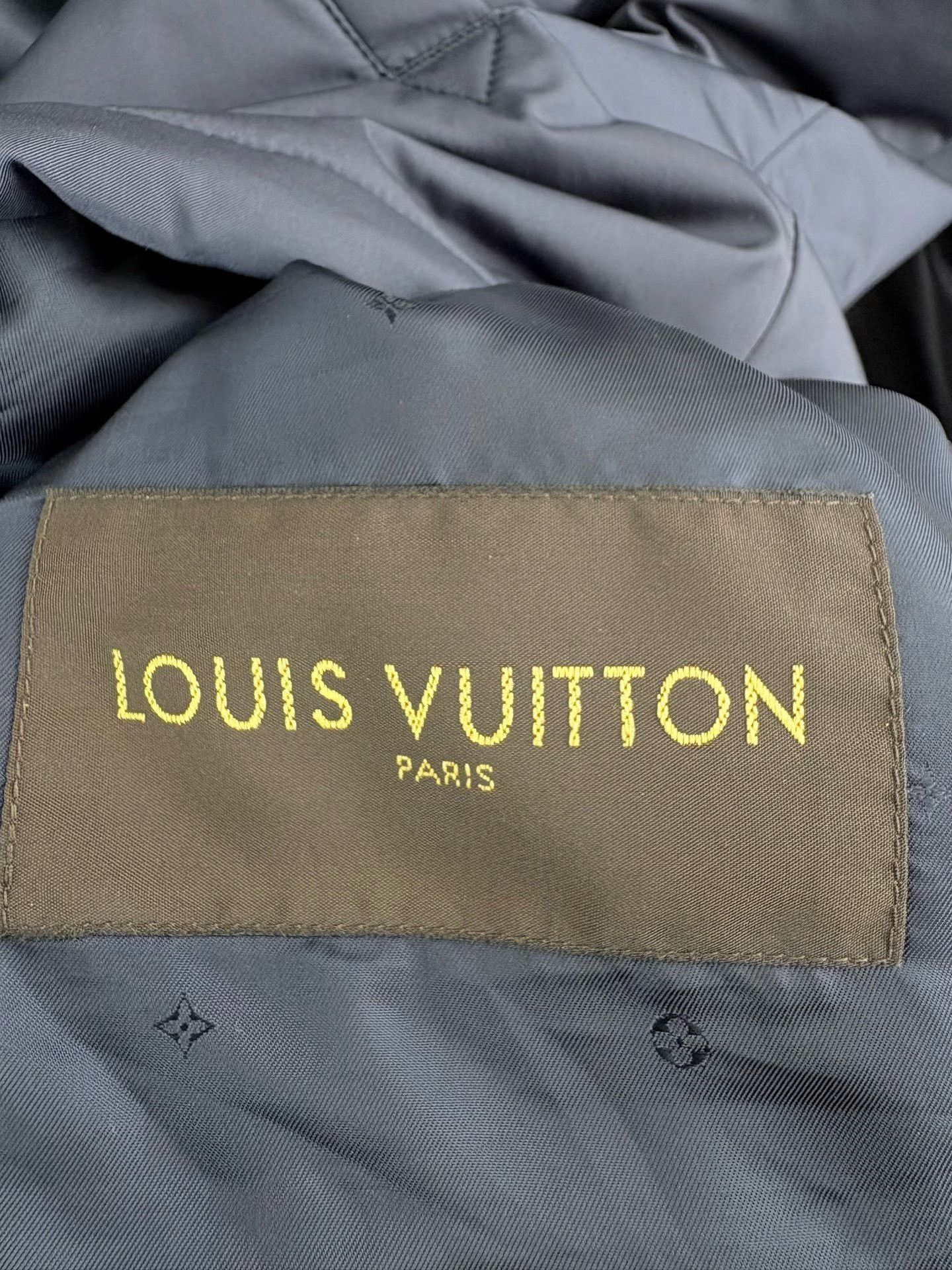 Louis Vuitton Louis Vuitton LV Embroidered Logo Coach Jacket Size 54 Size US L / EU 52-54 / 3 - 5 Thumbnail