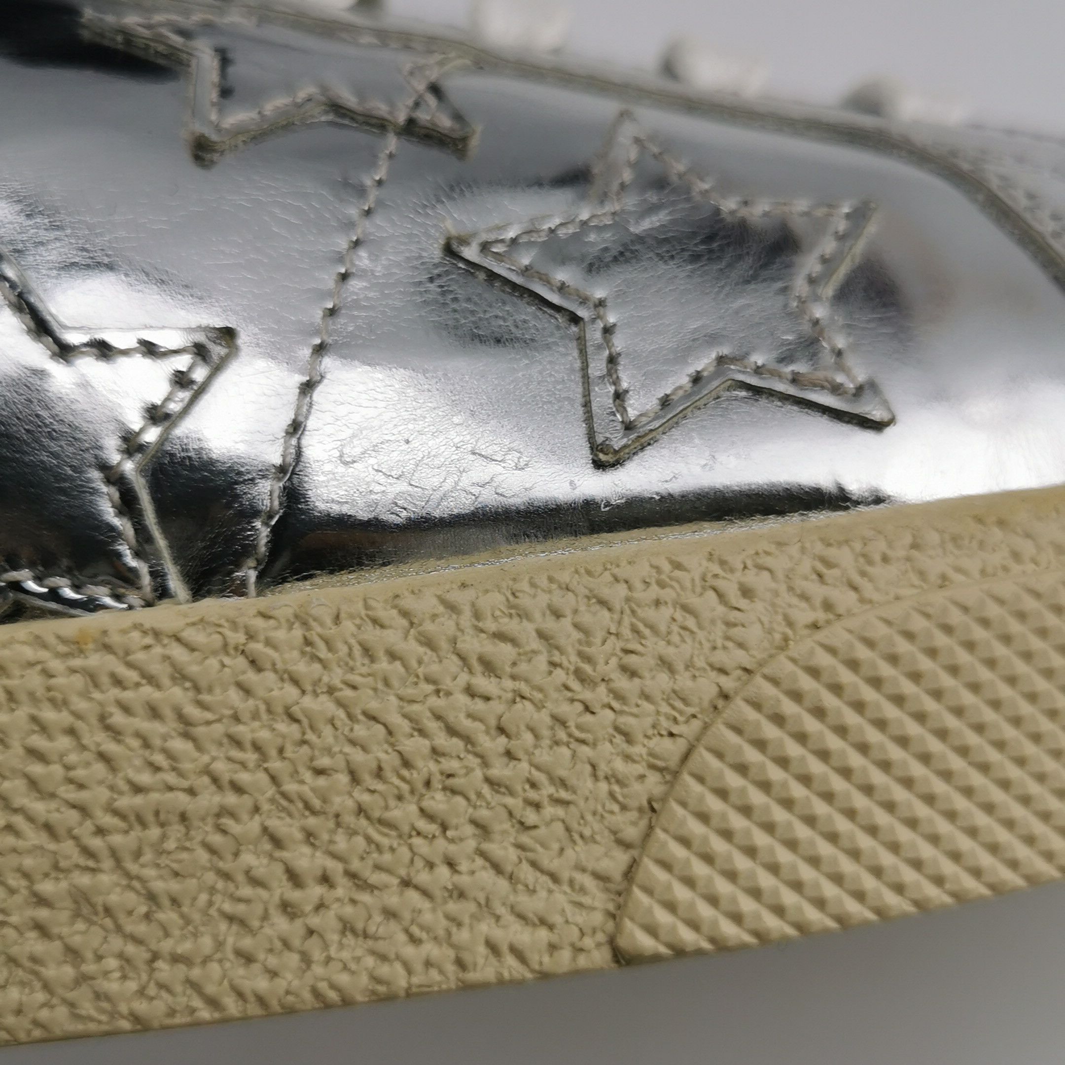 Saint Laurent Paris Saint Laurent Silver Star Patch Low-Top Sneakers 40 Size US 7 / EU 40 - 8 Thumbnail