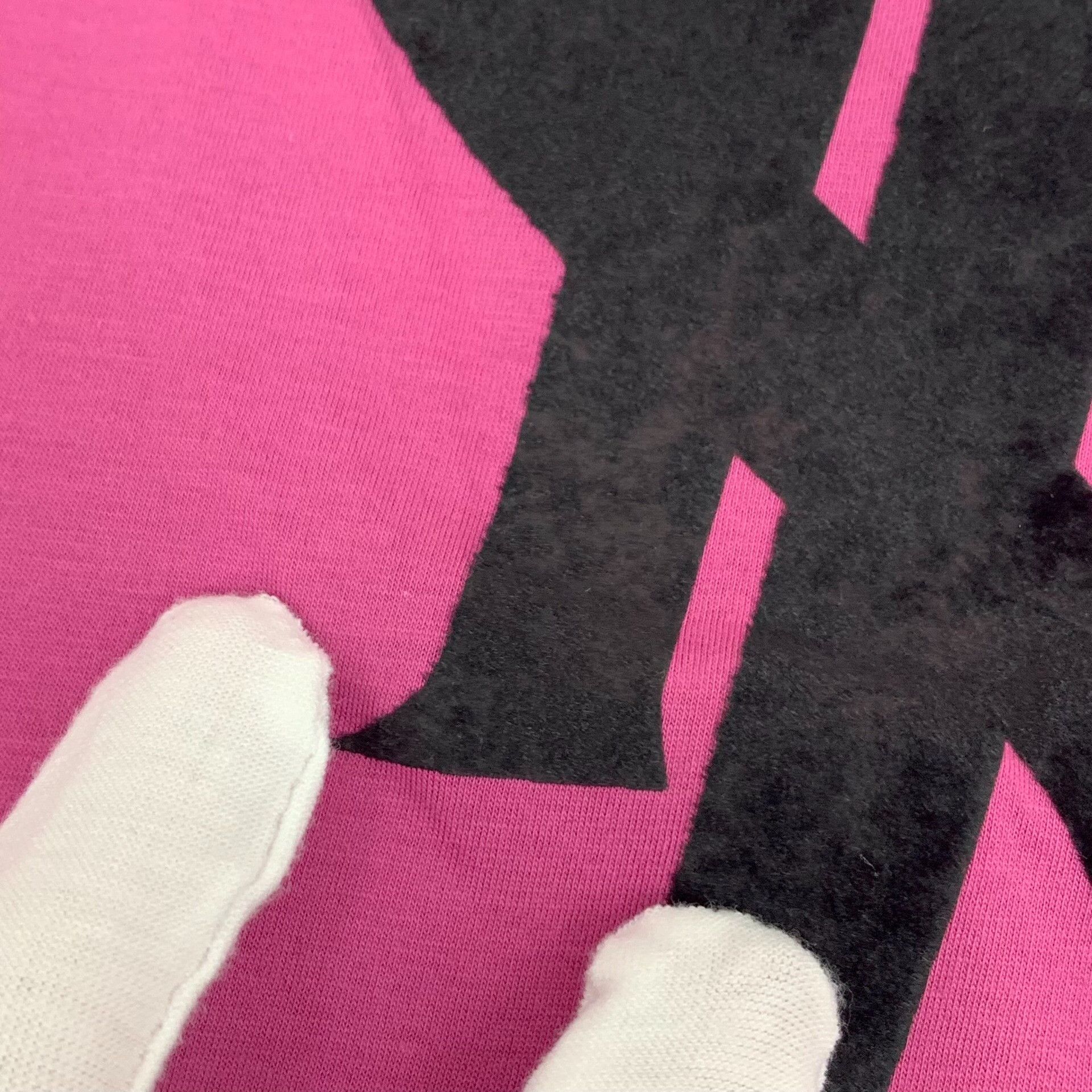 Yves Saint Laurent Yves Saint Laurent Logo Print T-Shirt fr 34 Size XS / US 0-2 / IT 36-38 - 9 Thumbnail