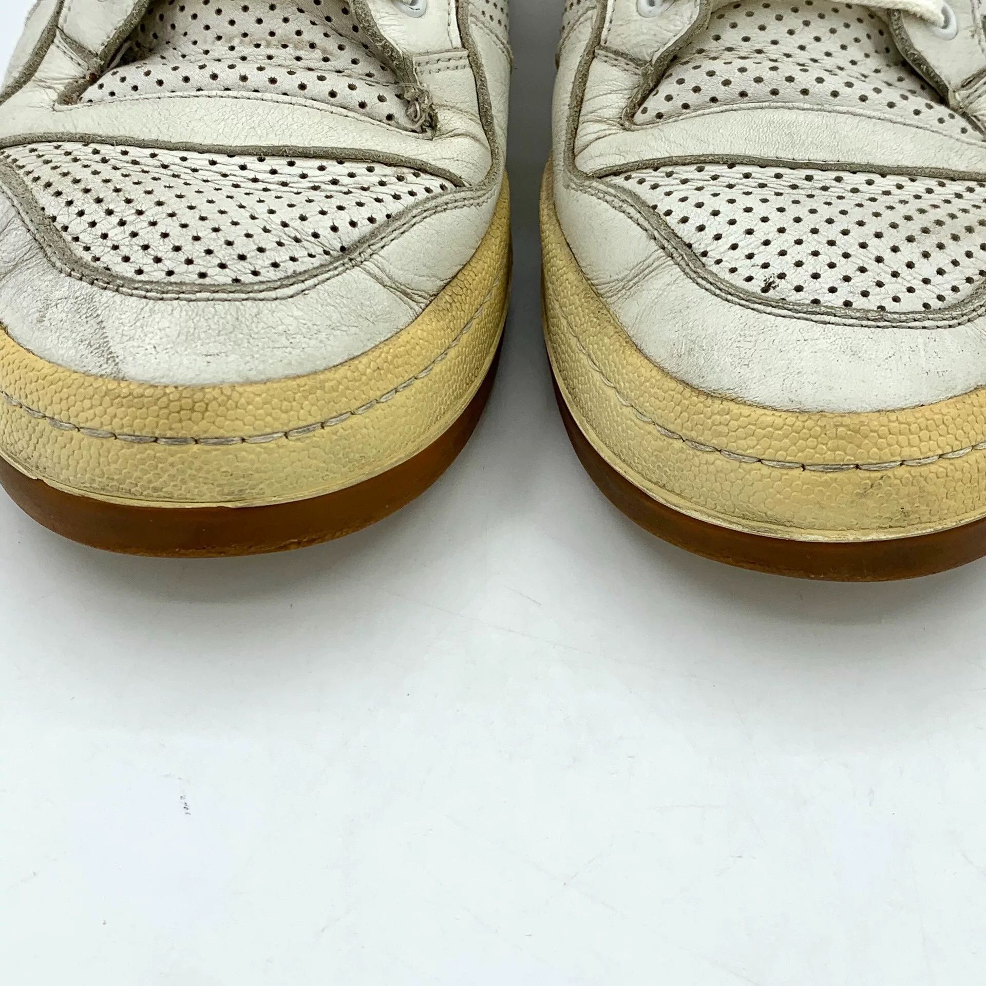 Saint Laurent Paris Saint Laurent Perforated Court Classic Sneakers EU 41 Size US 8 / EU 41 - 10 Thumbnail