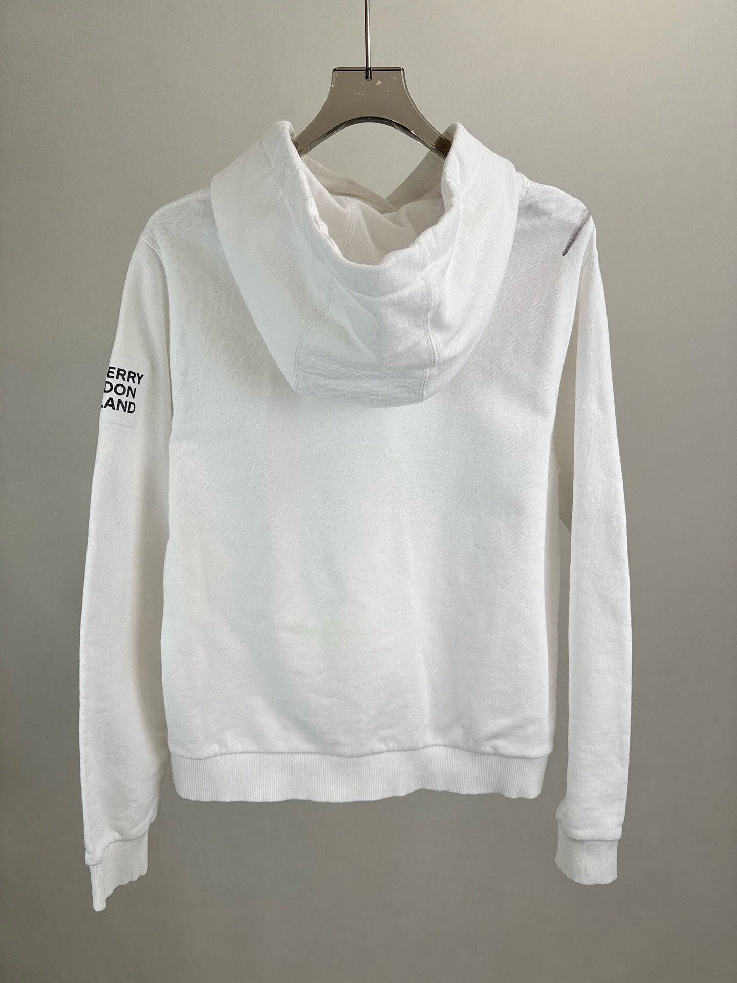 Burberry Burberry Unicorn Graphic Hoodie White Size L Size US L / EU 52-54 / 3 - 3 Thumbnail
