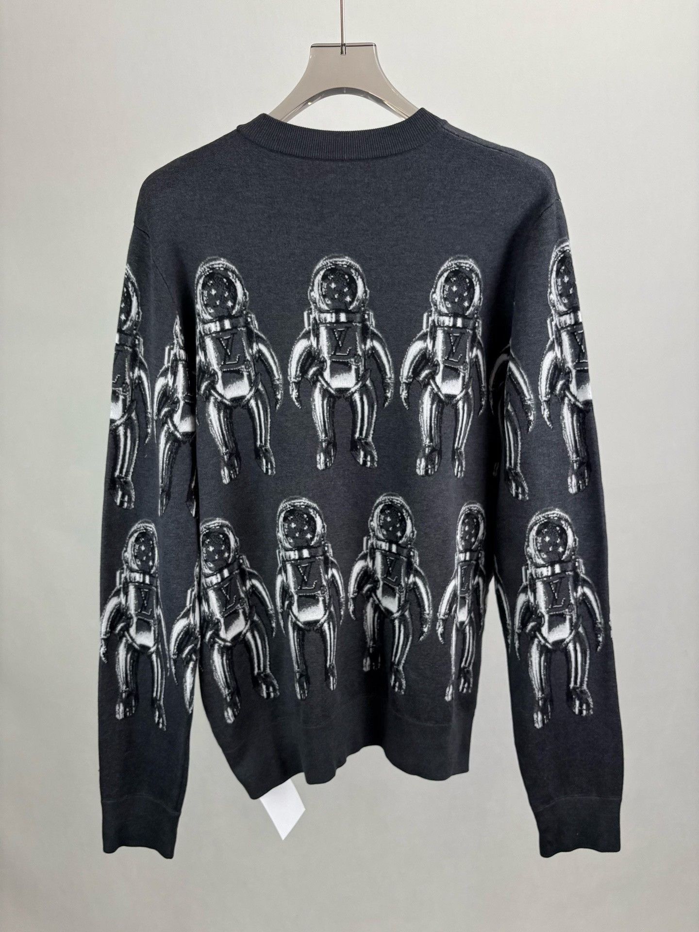 Louis Vuitton Louis Vuitton Astronaut Intarsia Sweater XL Size US XL / EU 56 / 4 - 3 Thumbnail