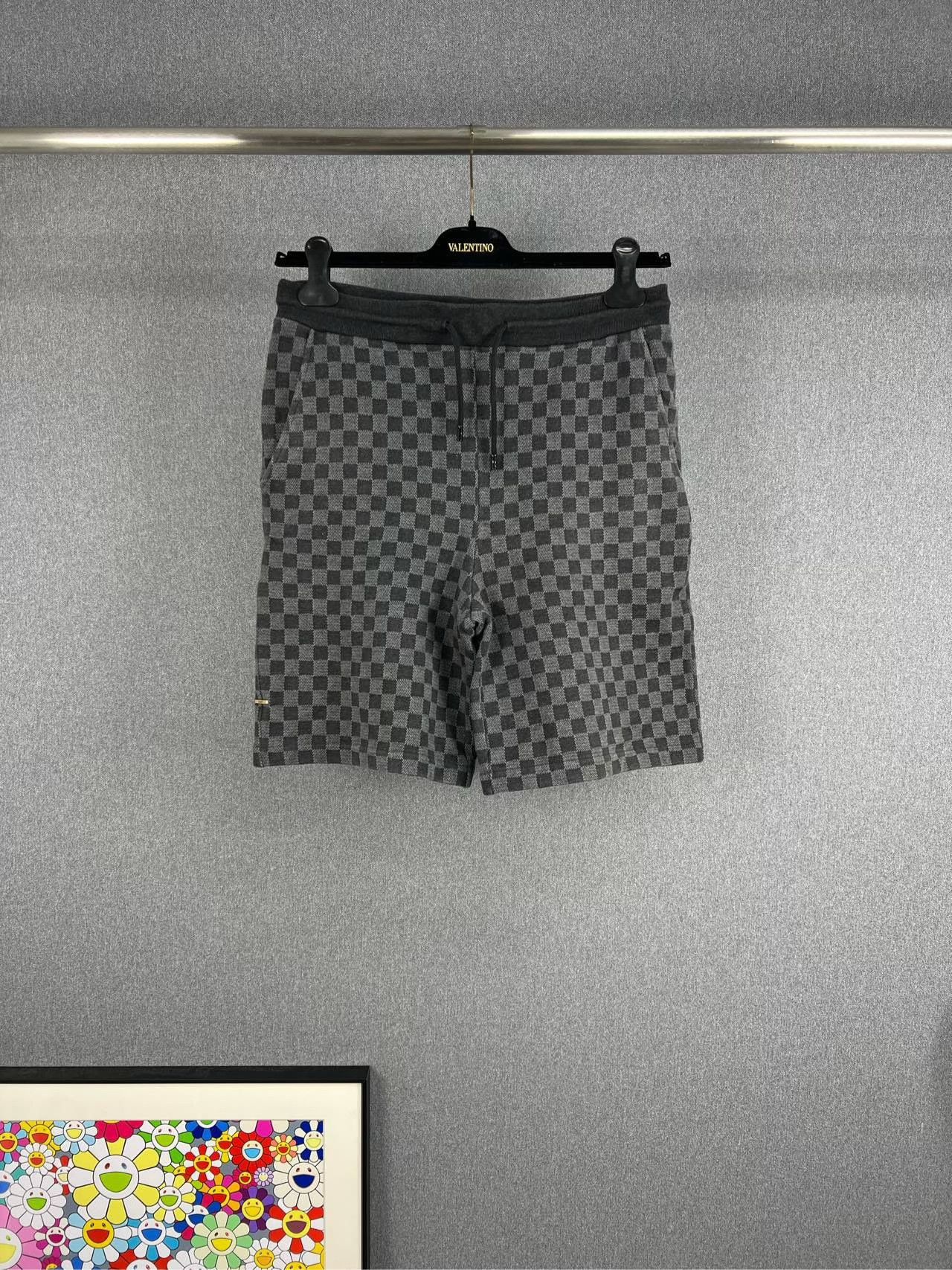 Louis Vuitton Louis Vuitton Damier Pattern Shorts S Size US 30 / EU 46 - 2 Thumbnail
