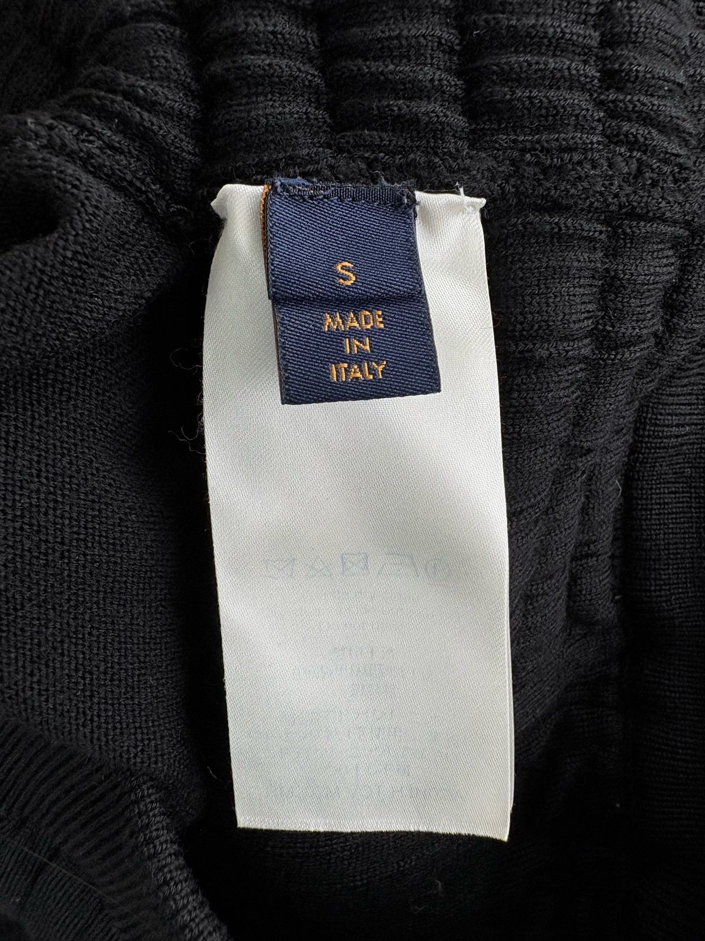 Louis Vuitton Louis Vuitton Textured Knit Zip Jacket Size S Size US S / EU 44-46 / 1 - 6 Thumbnail