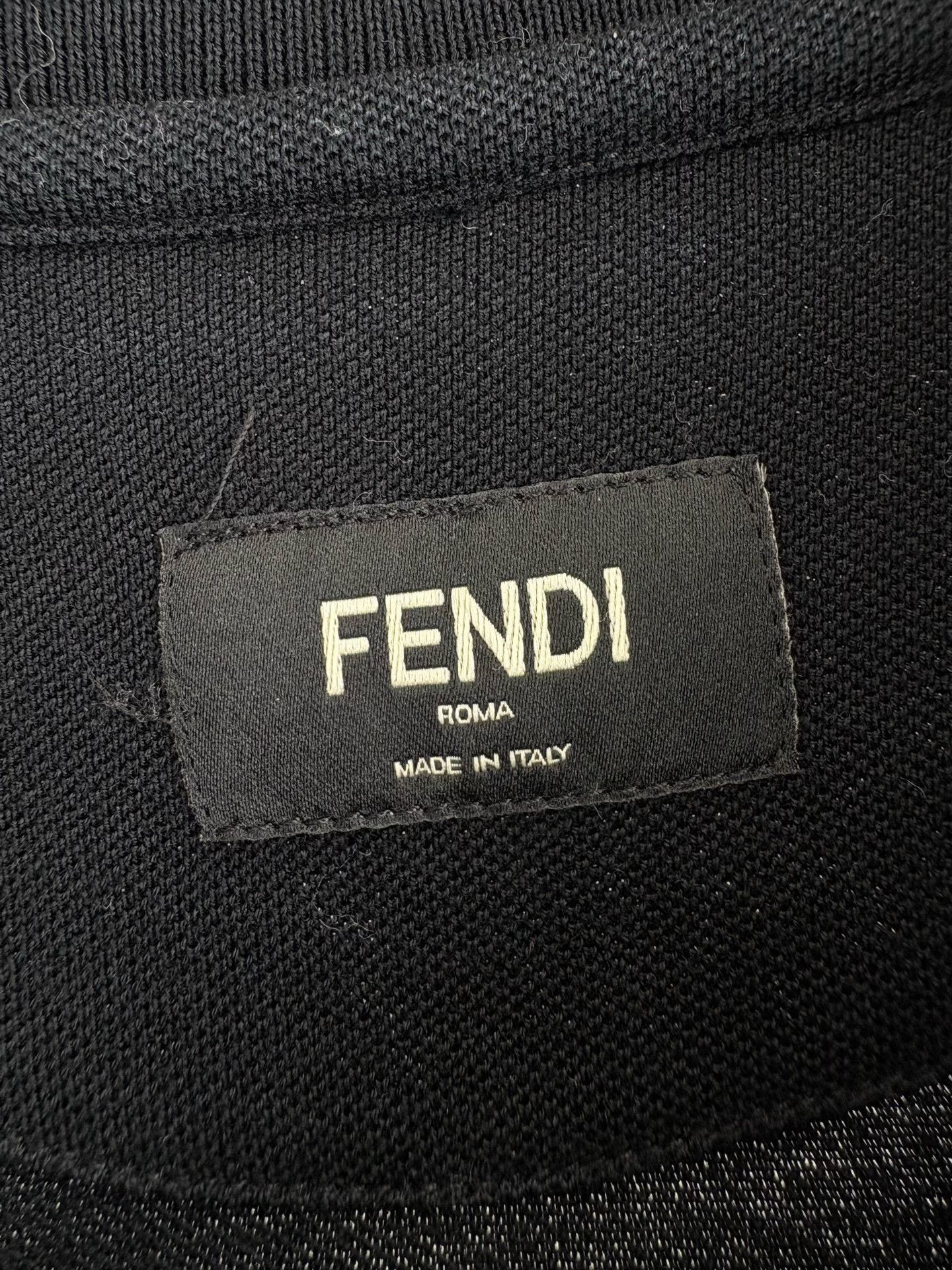 Fendi Fendi Karlito Patch Polo Shirt Size XL Size US XL / EU 56 / 4 - 5 Thumbnail
