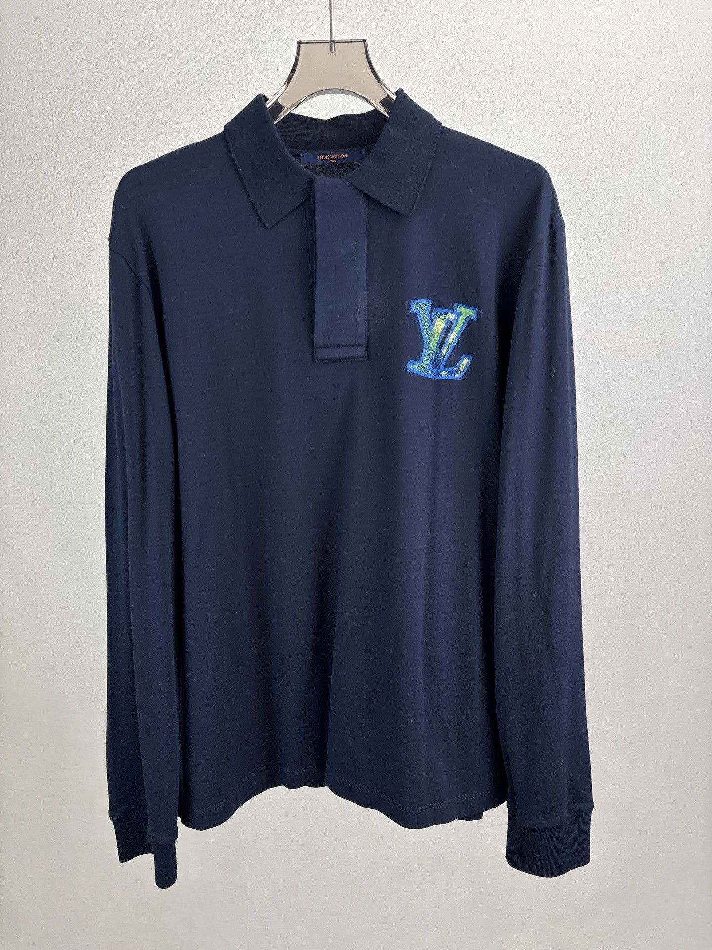 Louis Vuitton Louis Vuitton LV Logo Long Sleeve Polo XL Size US XL / EU 56 / 4 - 2 Thumbnail