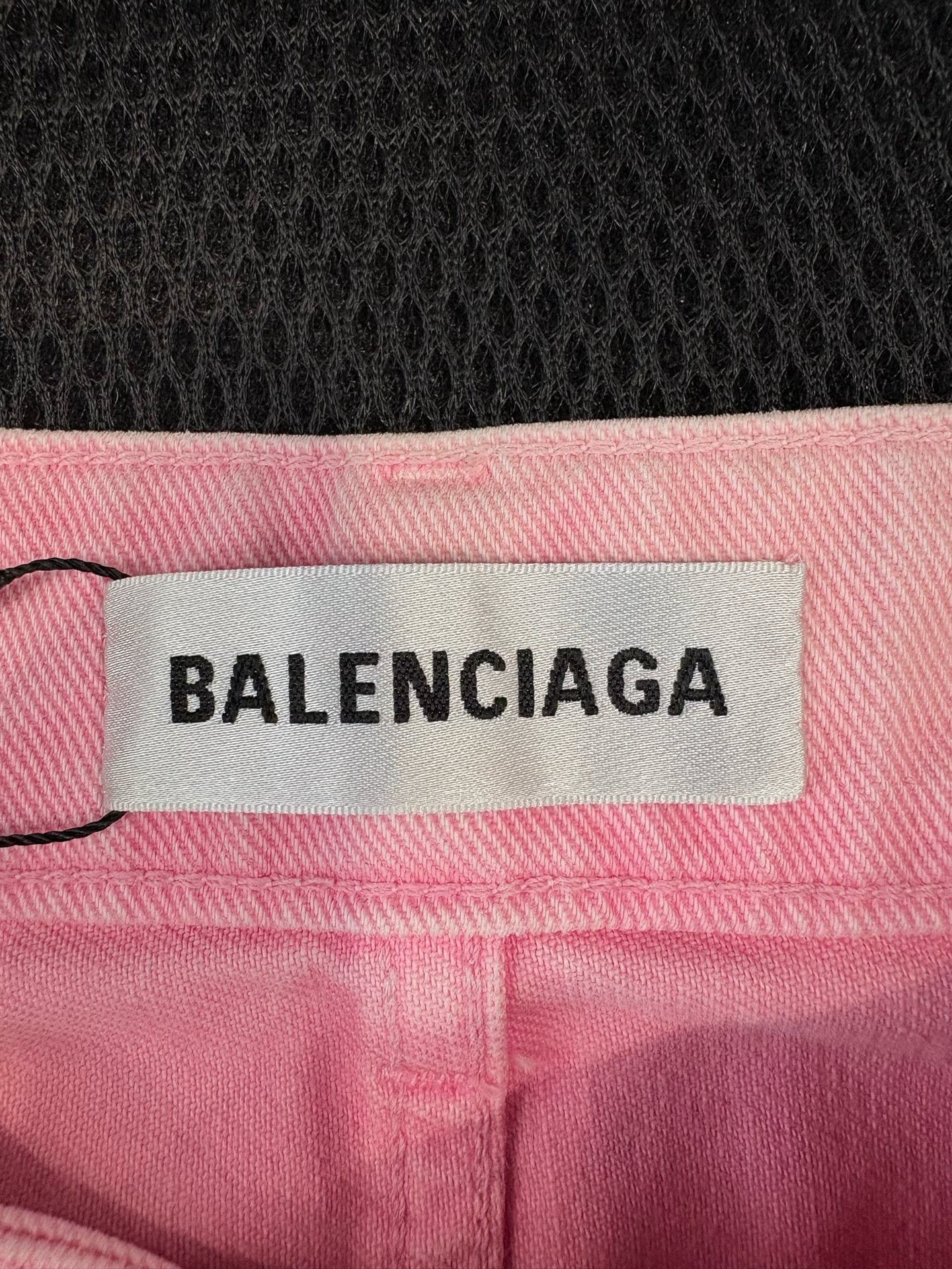 Balenciaga Balenciaga Pink Washed Denim Shorts 36 Size 26" / US 2 / IT 38 - 5 Thumbnail