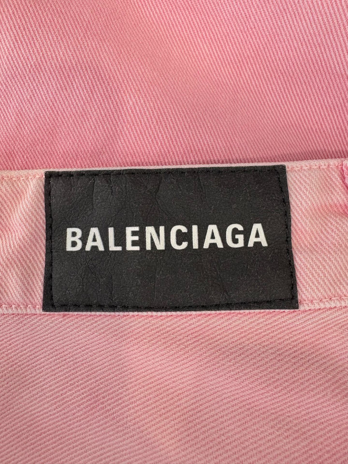 Balenciaga Balenciaga Pink Washed Denim Shorts 36 Size 26" / US 2 / IT 38 - 4 Thumbnail