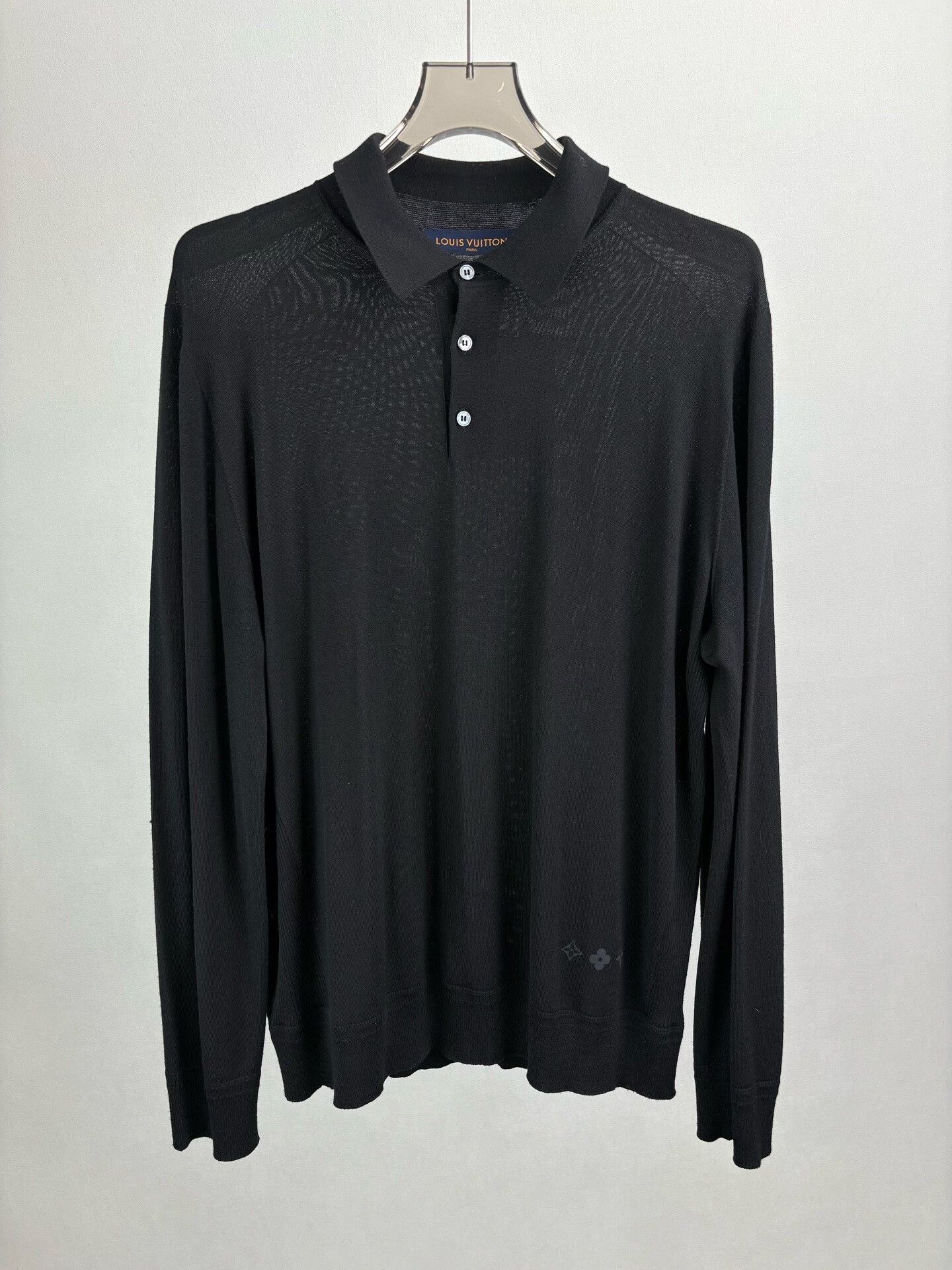 Louis Vuitton Louis Vuitton Black Wool Knit Polo Shirt XL Size US XL / EU 56 / 4 - 2 Thumbnail