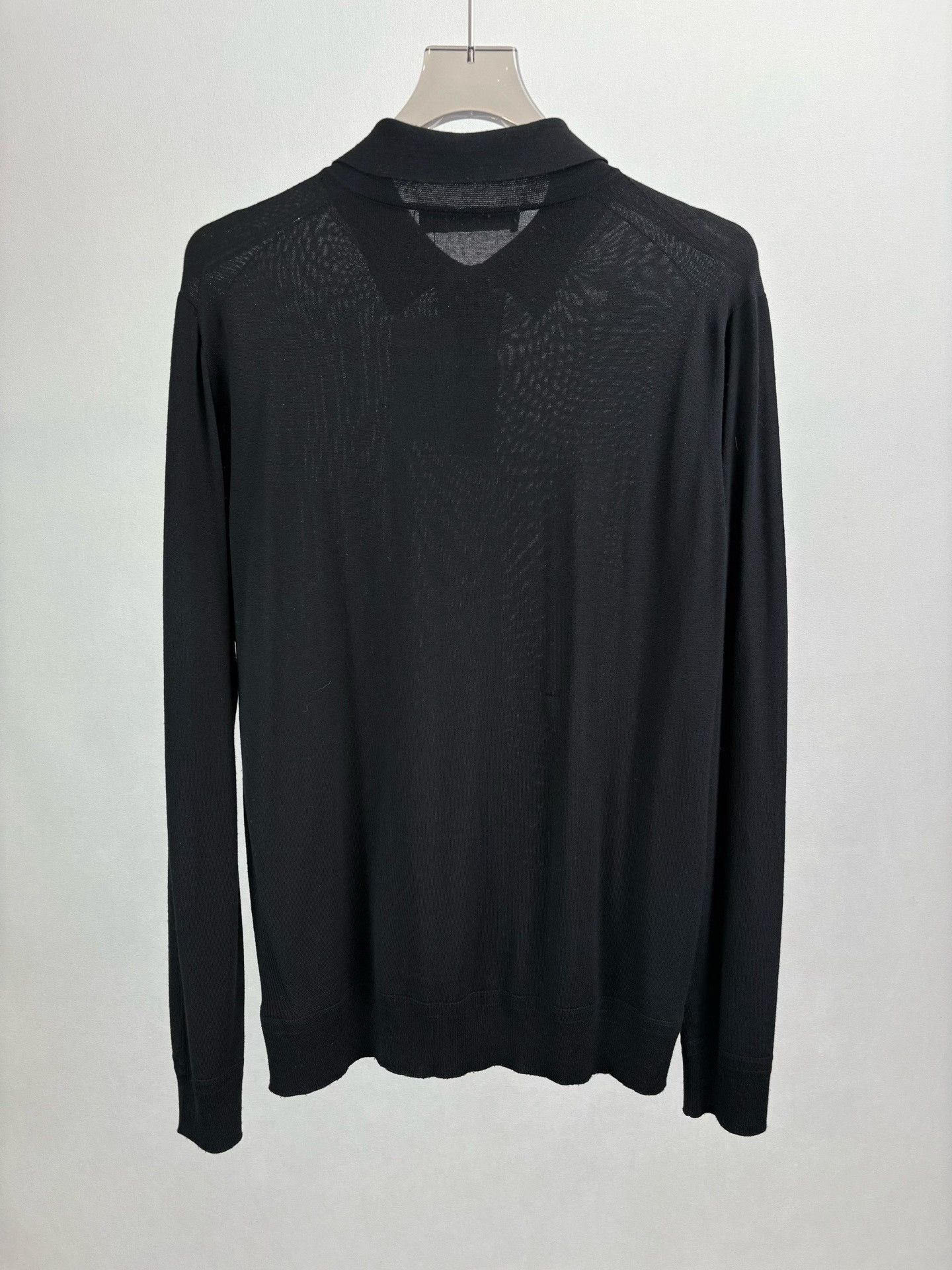 Louis Vuitton Louis Vuitton Black Wool Knit Polo Shirt XL Size US XL / EU 56 / 4 - 3 Thumbnail