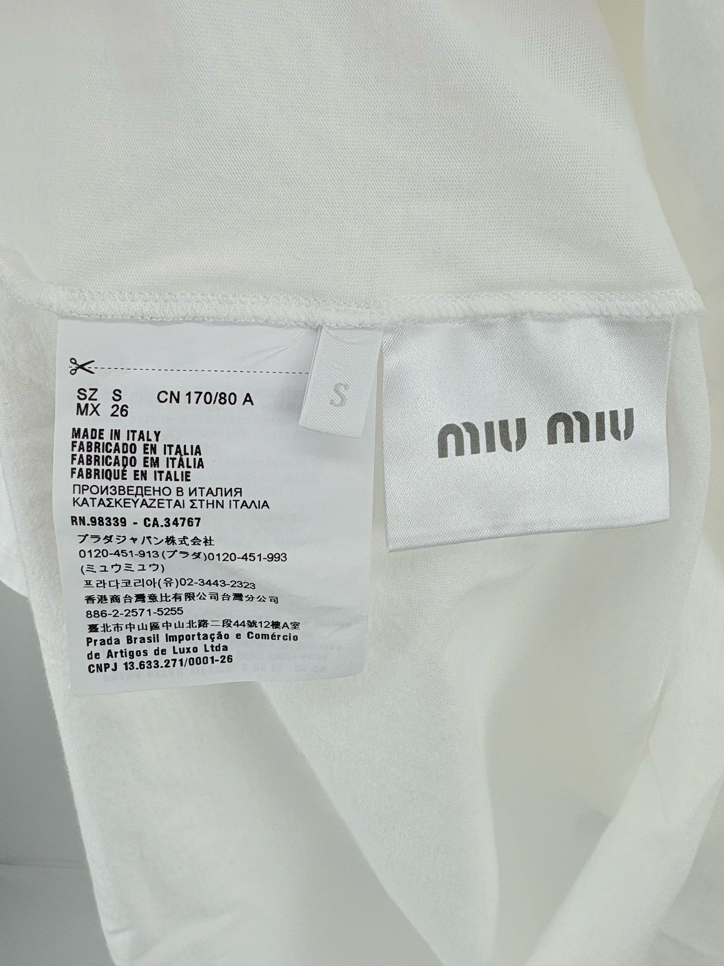 Miu Miu Miu Miu Cherry Print T-Shirt S Size S / US 4 / IT 40 - 5 Thumbnail