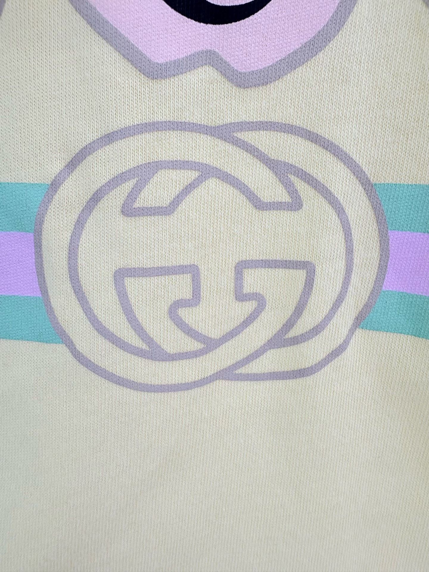 Gucci Gucci Apple Print Logo T-Shirt Size M Size US M / EU 48-50 / 2 - 4 Thumbnail