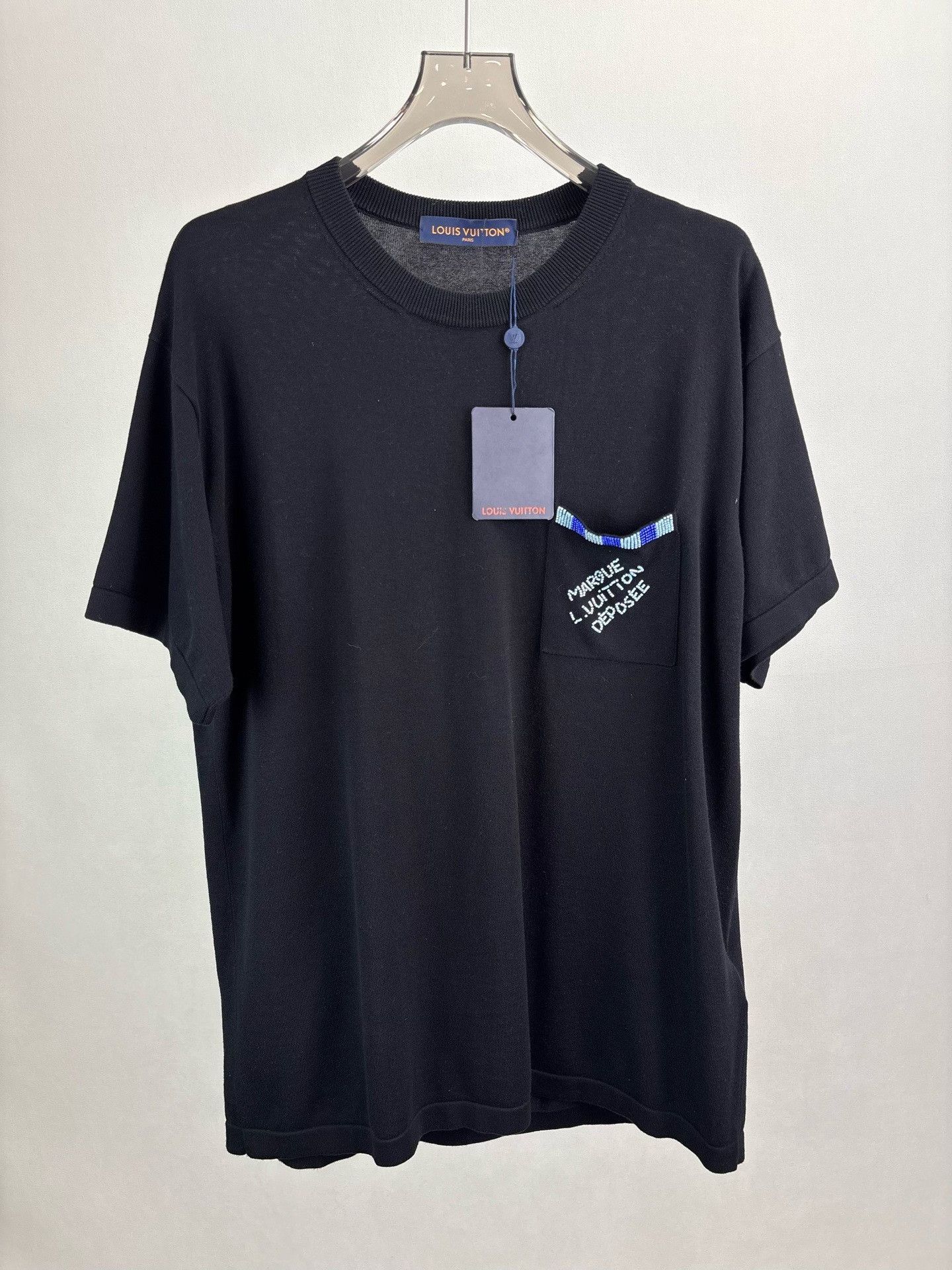 Louis Vuitton Louis Vuitton Beaded Pocket Knit T-Shirt XL Size US XL / EU 56 / 4 - 2 Thumbnail