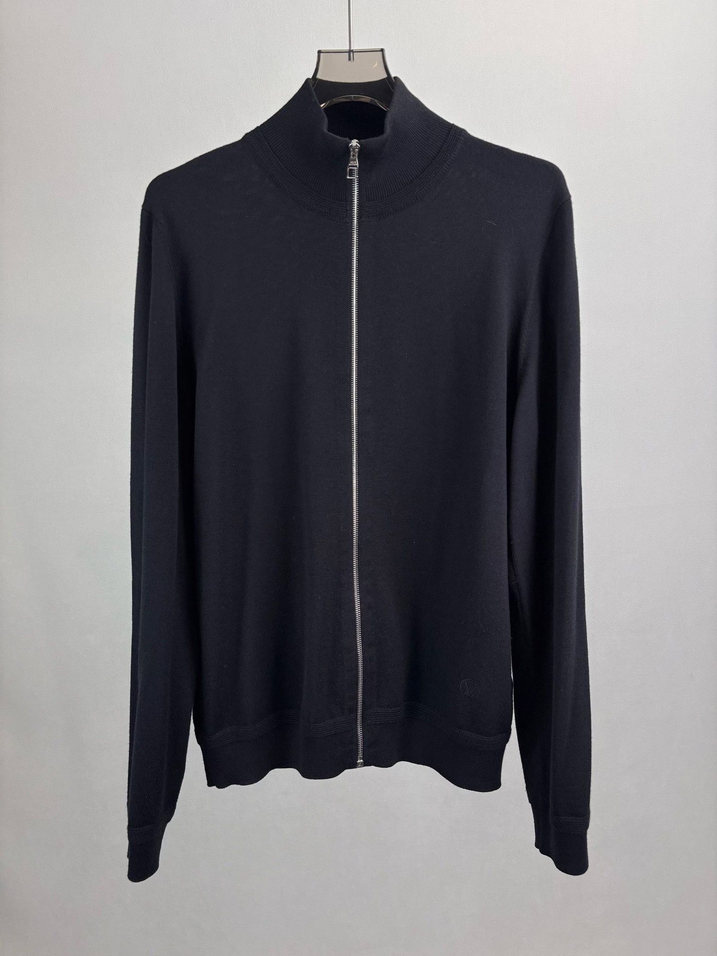 Louis Vuitton Louis Vuitton Logo Zip-Up Knit Jacket XL Size US XL / EU 56 / 4 - 2 Thumbnail