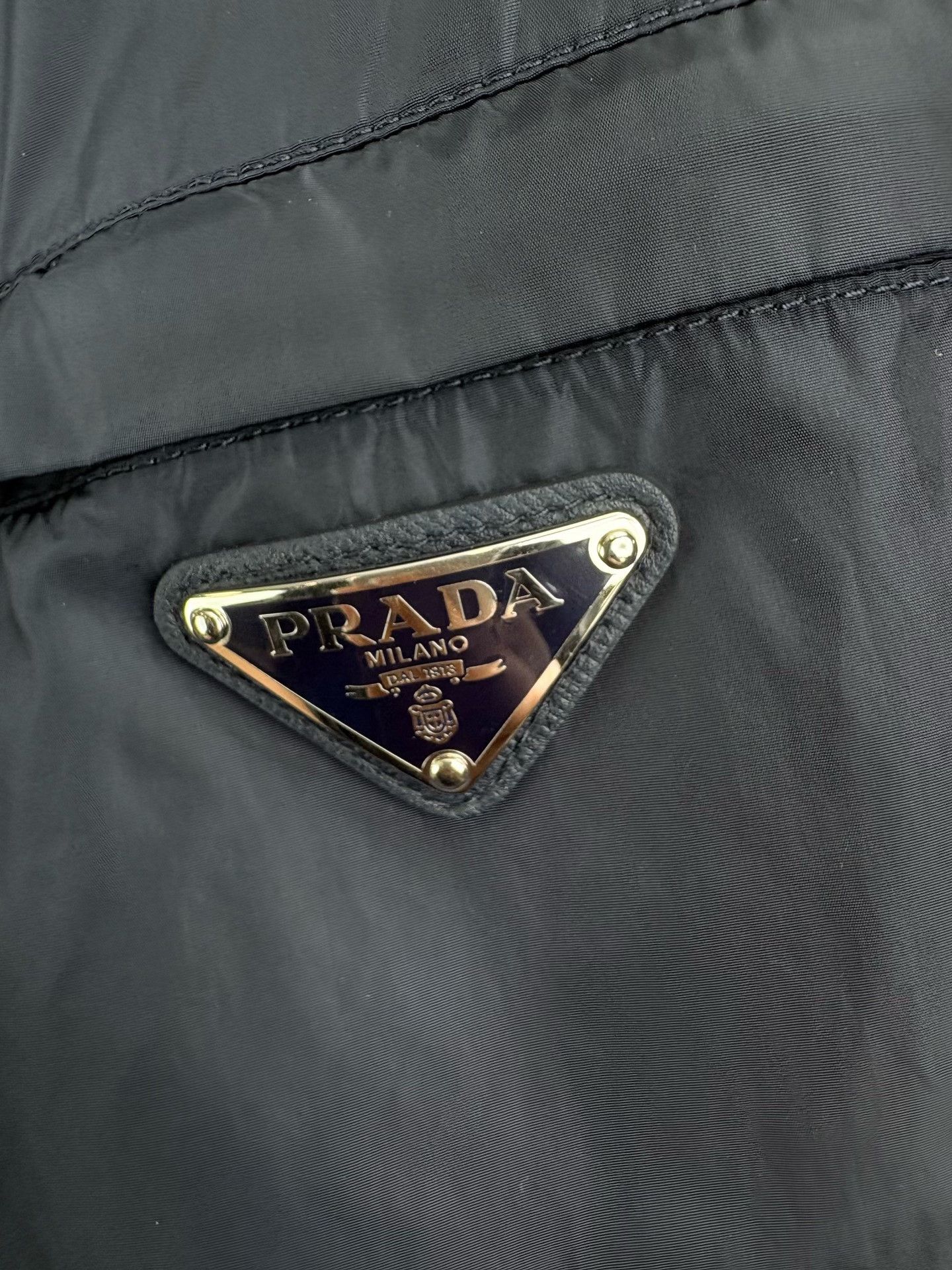 Prada Prada Triangle Logo Hooded Windbreaker XXL Size US XXL / EU 58 / 5 - 4 Thumbnail