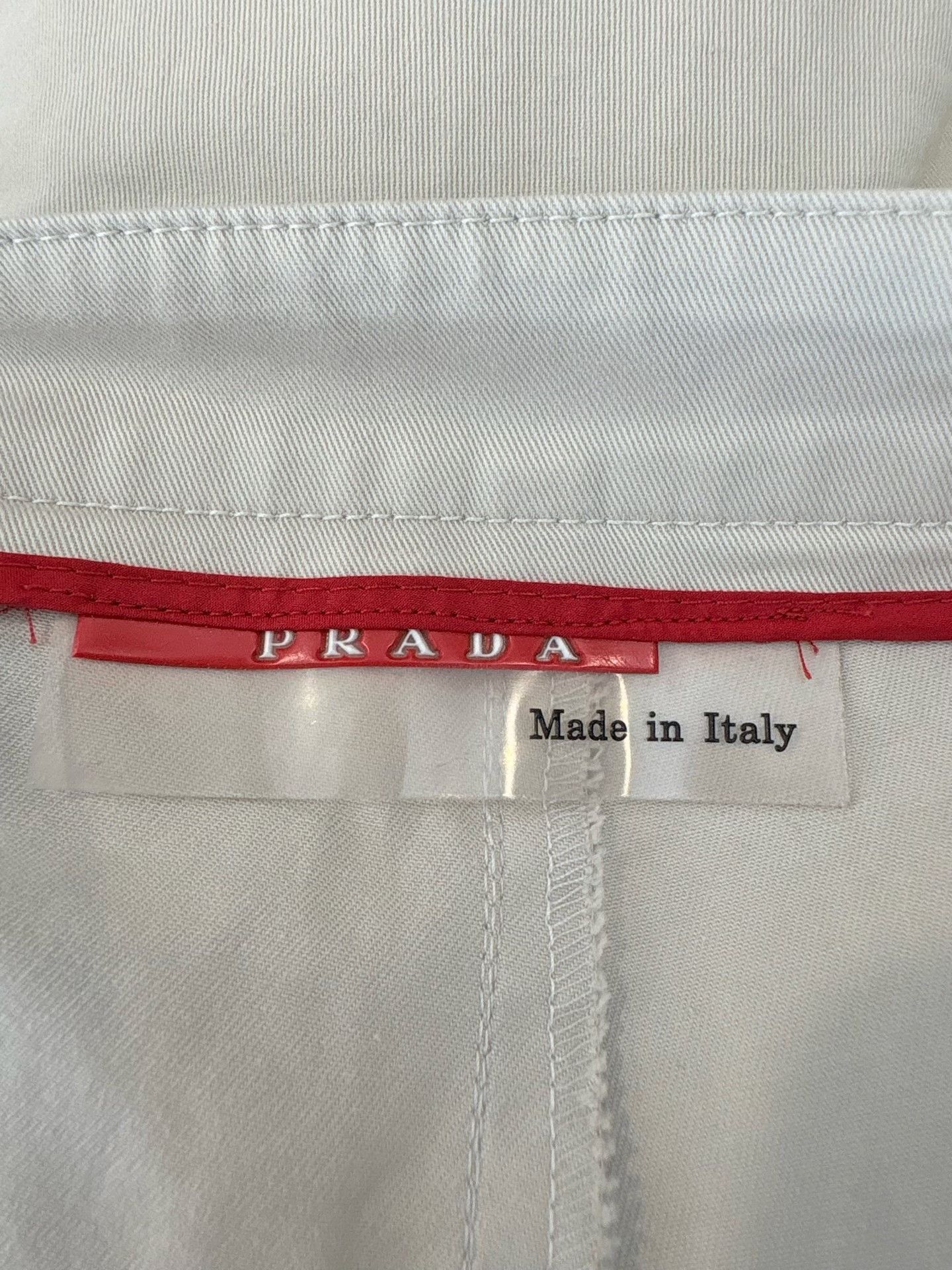 Prada Prada Red Tab Cotton Shorts 50 Size US 34 / EU 50 - 5 Thumbnail