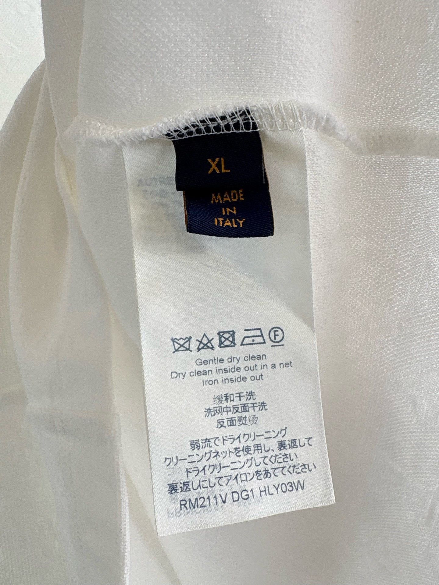 Louis Vuitton Louis Vuitton Beaded Sea Patch Monogram T-Shirt XL Size US XL / EU 56 / 4 - 6 Thumbnail