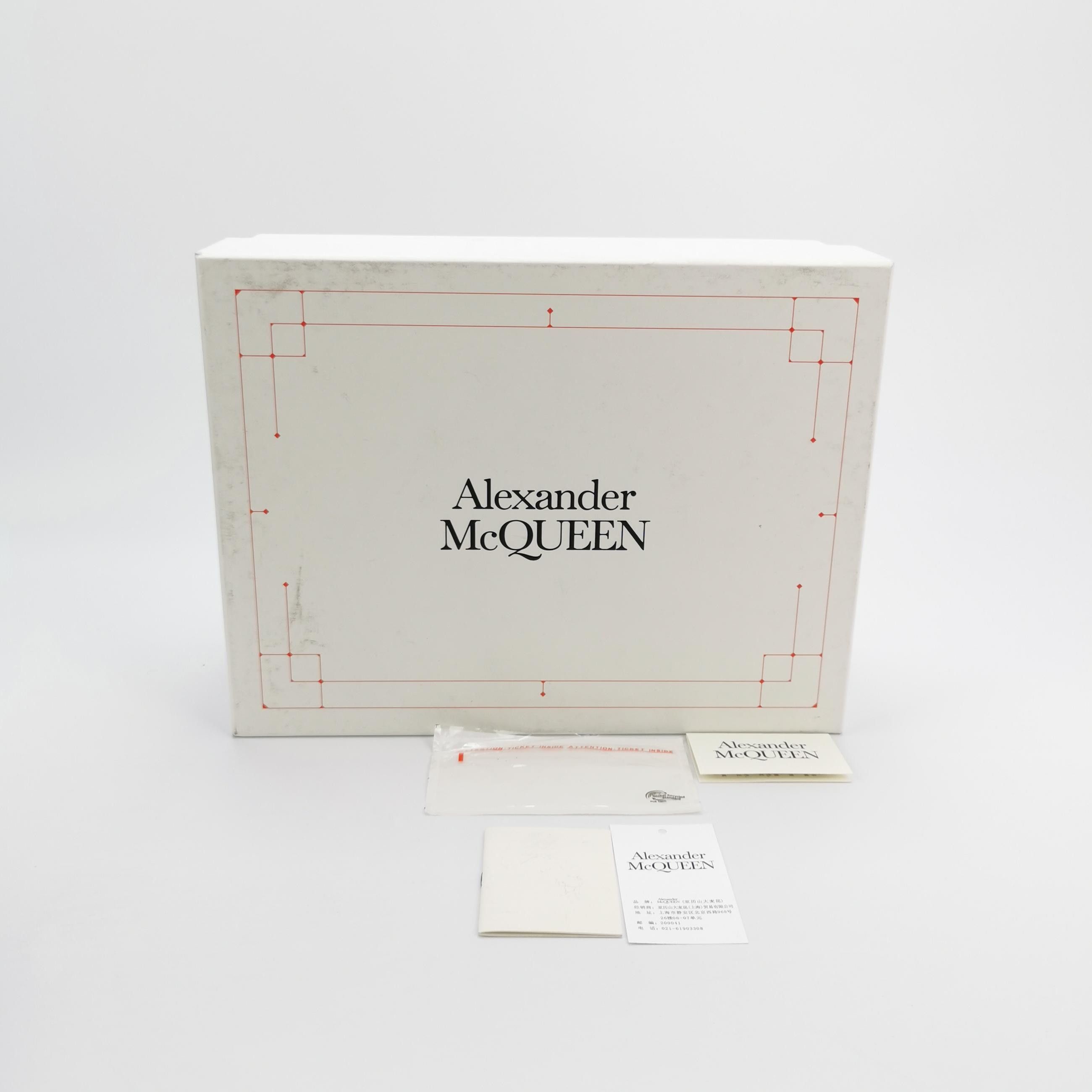 Alexander McQueen Alexander McQueen Men 7 Lowtop Sneakers Size US 7 / EU 40 - 6 Thumbnail