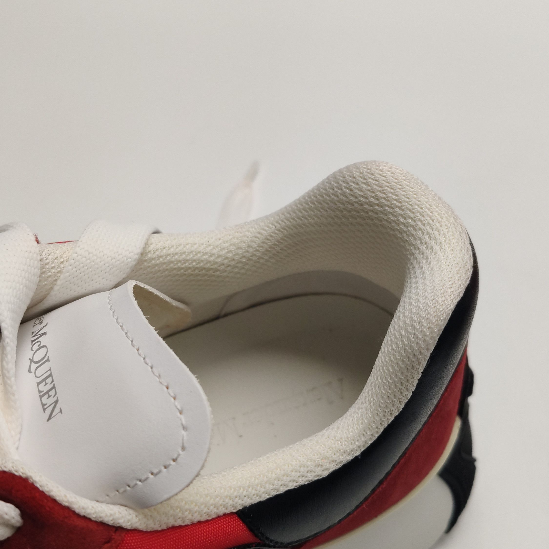 Alexander McQueen Alexander McQueen Men 7 Lowtop Sneakers Size US 7 / EU 40 - 9 Thumbnail