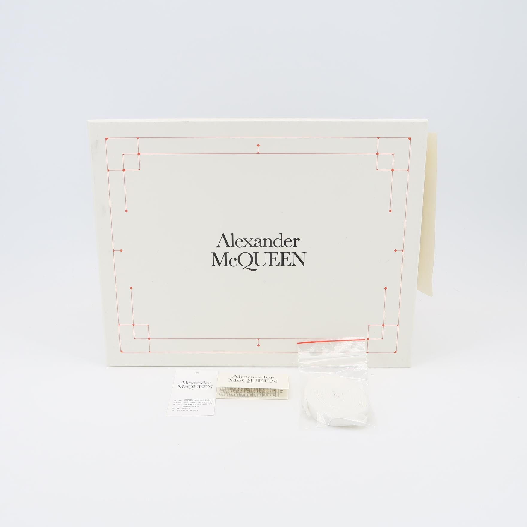 Alexander McQueen Alexander McQueen Men 7 Lowtop Sneakers Size US 7 / EU 40 - 6 Thumbnail