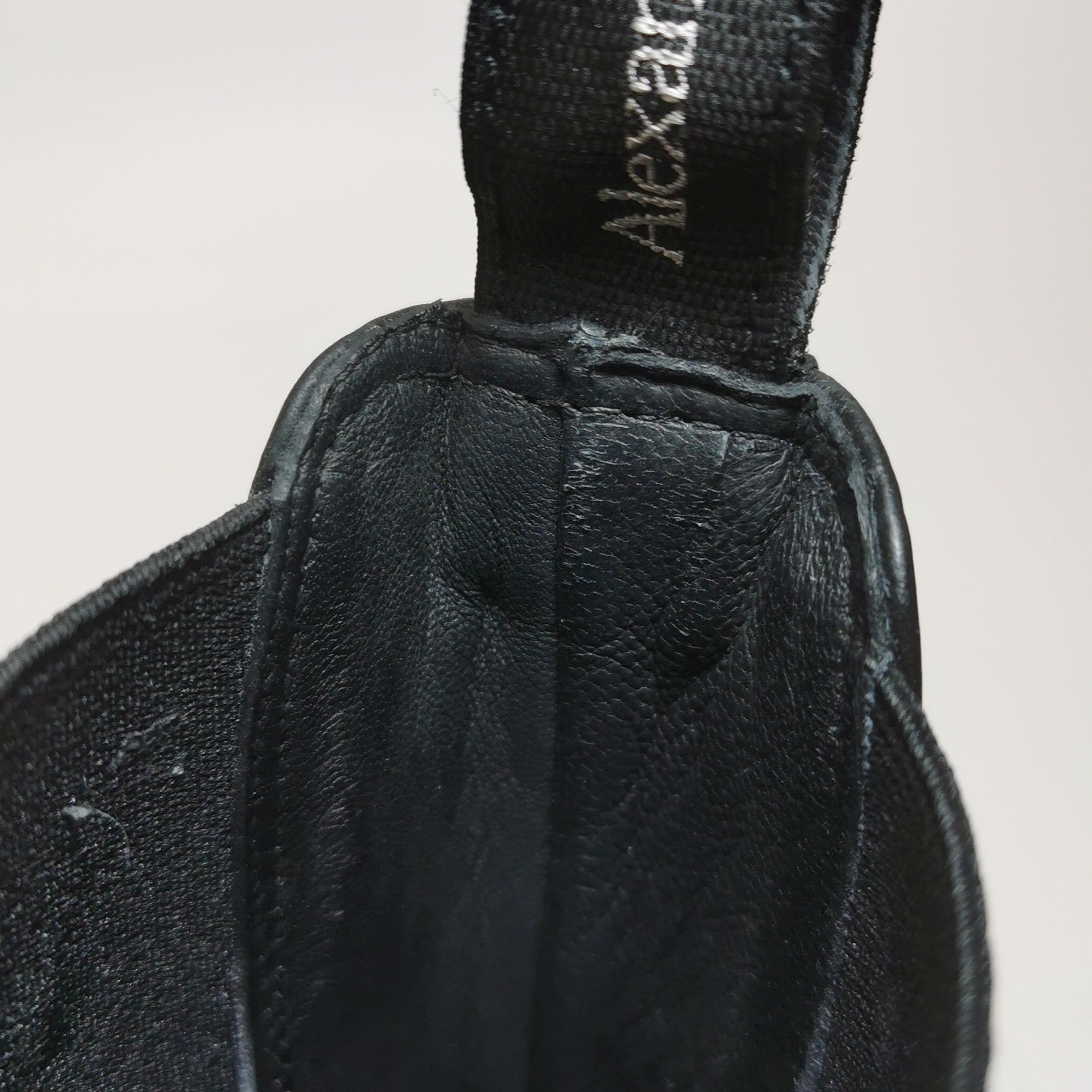 Alexander McQueen Alexander McQueen Men 6 Boots Size US 6 / EU 39 - 13 Thumbnail