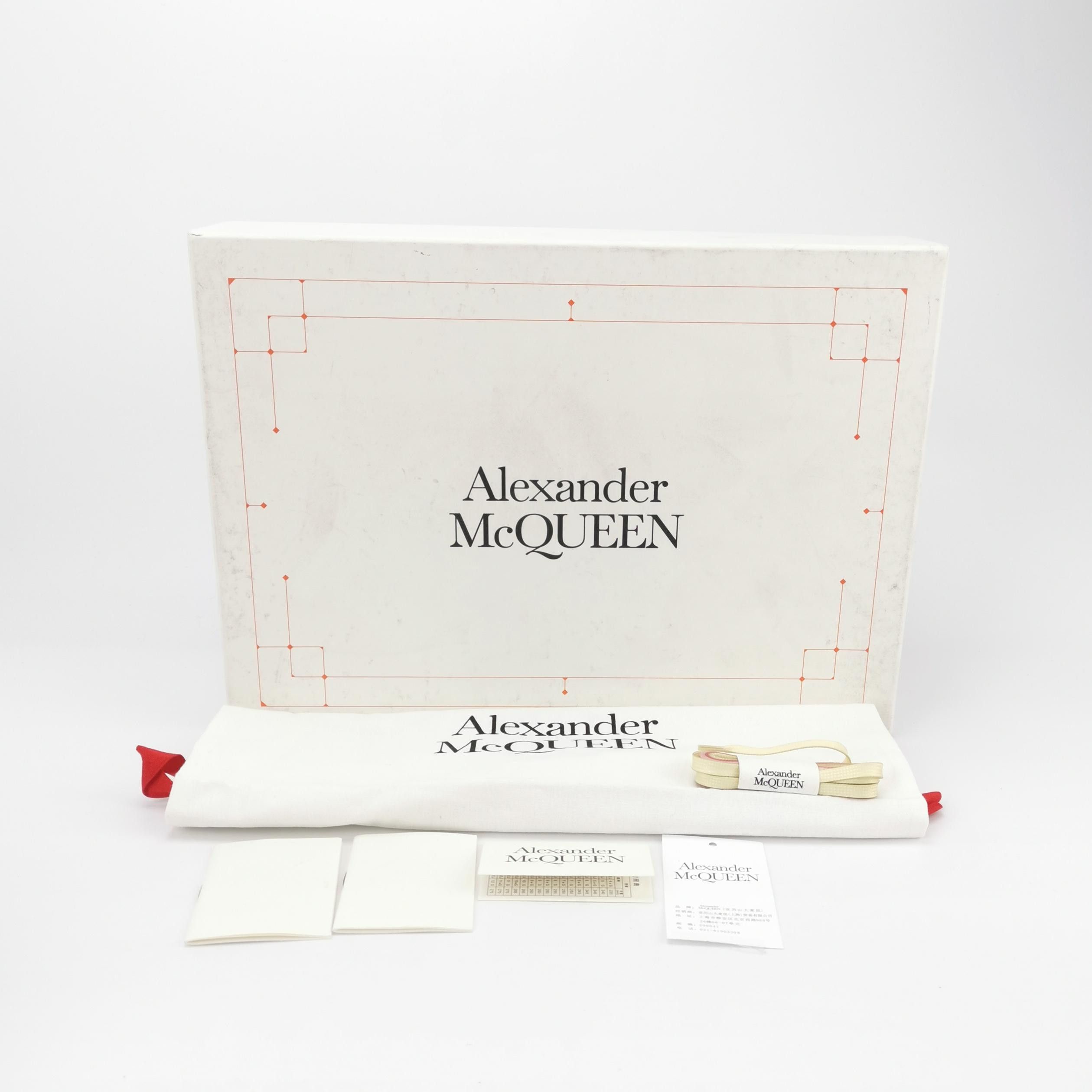 Alexander McQueen Alexander McQueen Men 6 Lowtop Sneakers Size US 6 / EU 39 - 6 Thumbnail