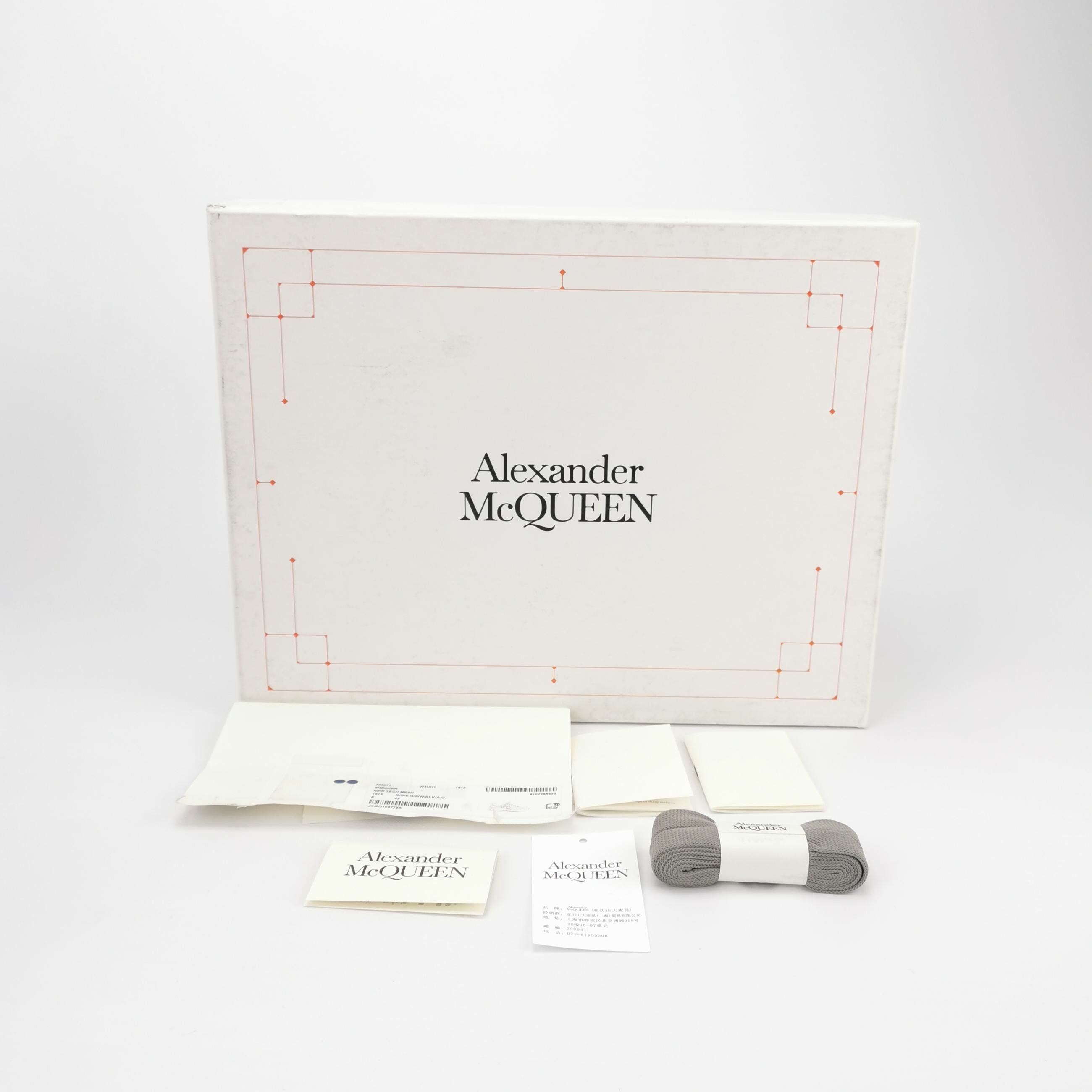 Alexander McQueen Alexander McQueen Men 10 Lowtop Sneakers Size US 10 / EU 43 - 6 Thumbnail