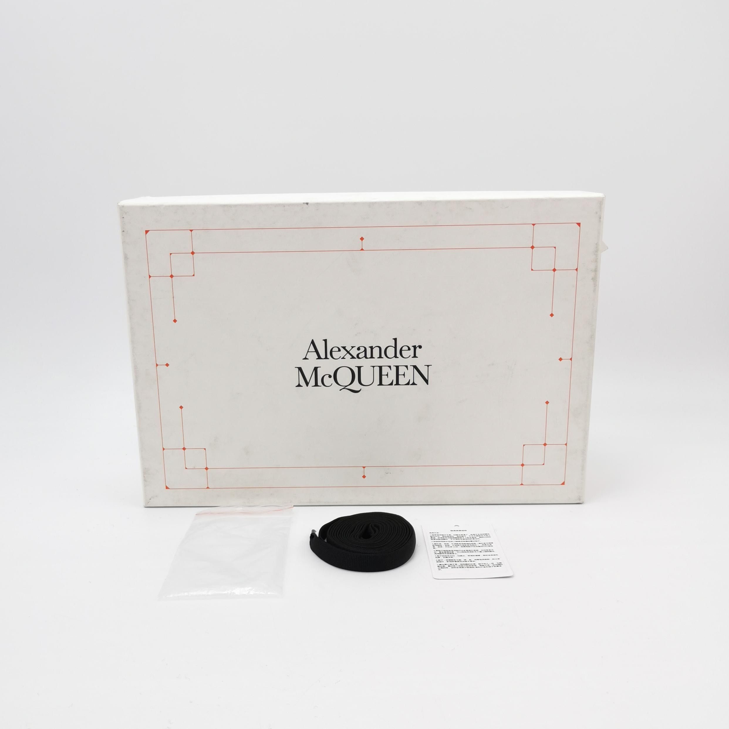 Alexander McQueen Alexander McQueen Men 9 Lowtop Sneakers Size US 9 / EU 42 - 6 Thumbnail