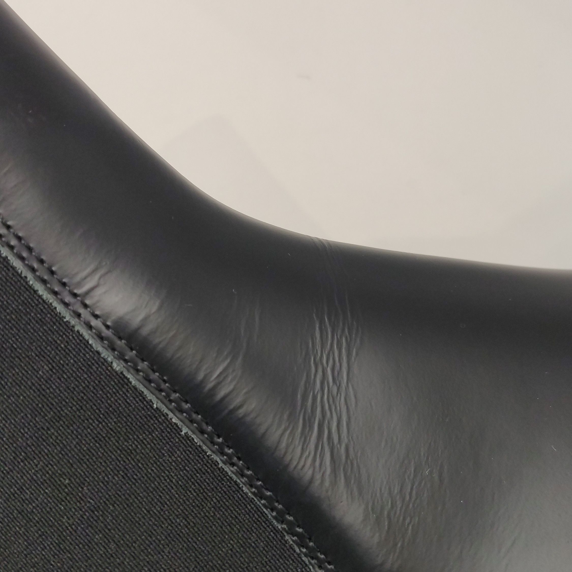 Alexander McQueen Alexander McQueen Men 10 Boots Size US 10 / EU 43 - 16 Thumbnail