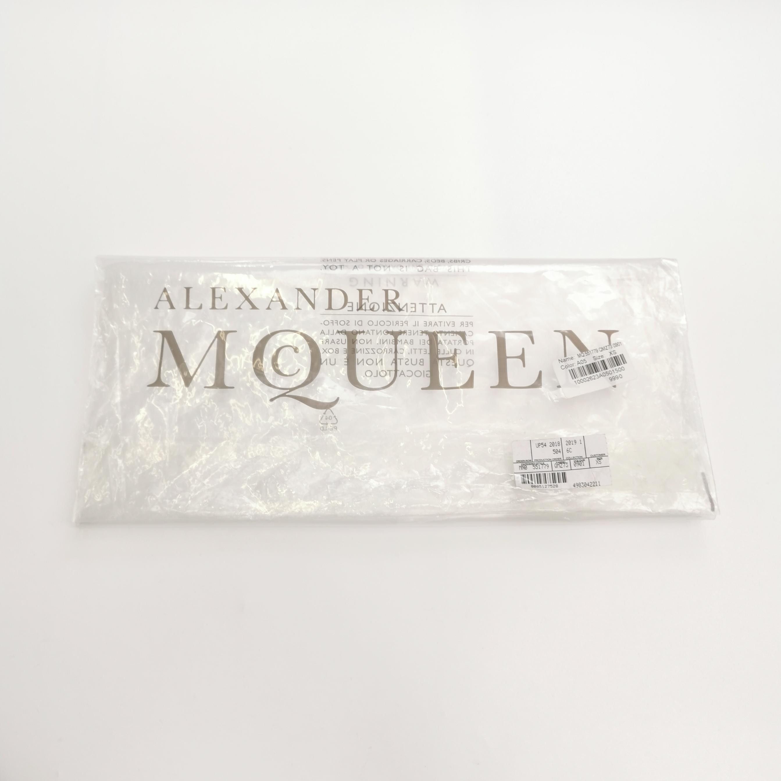Alexander McQueen Alexander McQueen Men m Short Sleeve Shirts Size US M / EU 48-50 / 2 - 5 Thumbnail