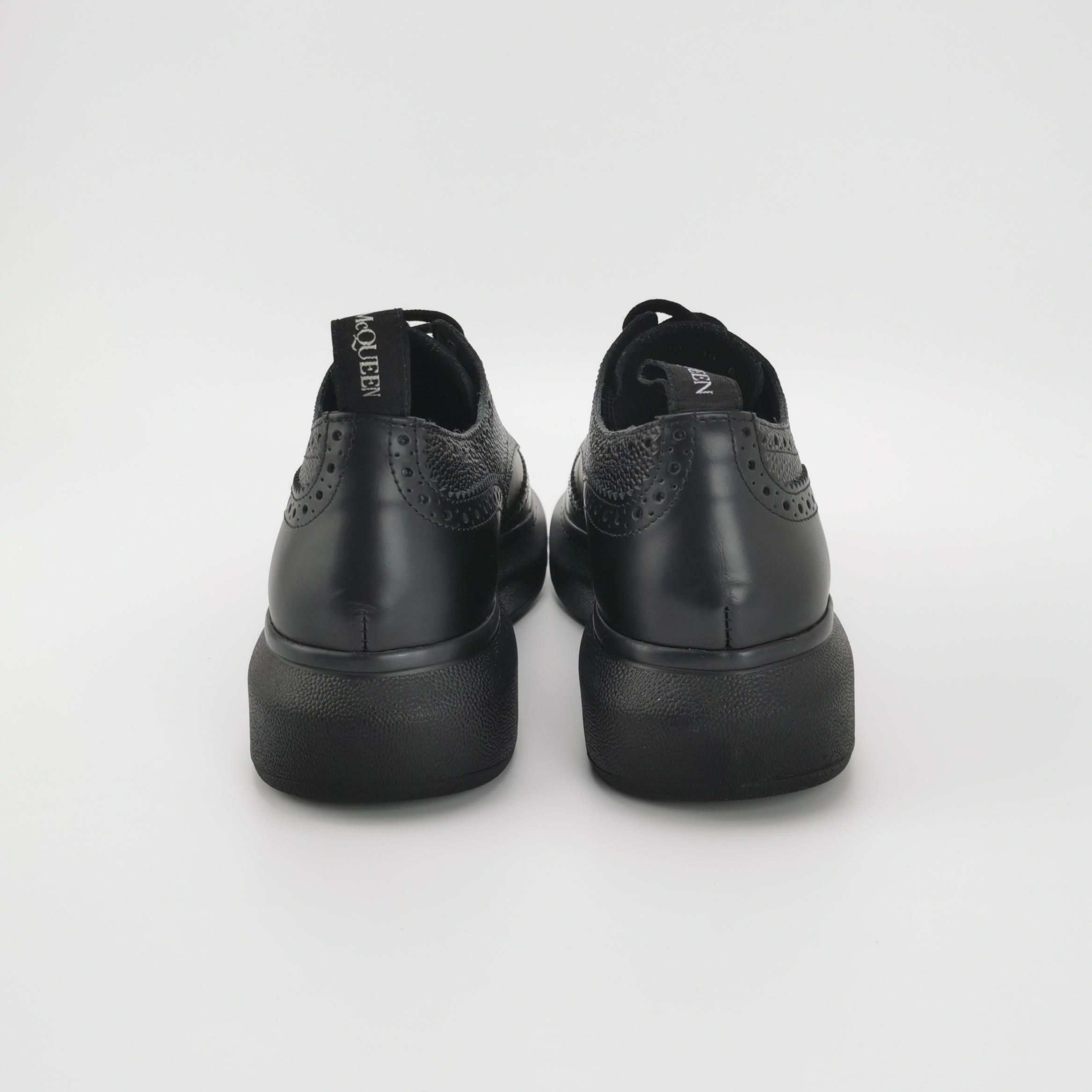 Alexander McQueen Alexander McQueen Men 6 Lowtop Sneakers Size US 6 / EU 39 - 4 Thumbnail