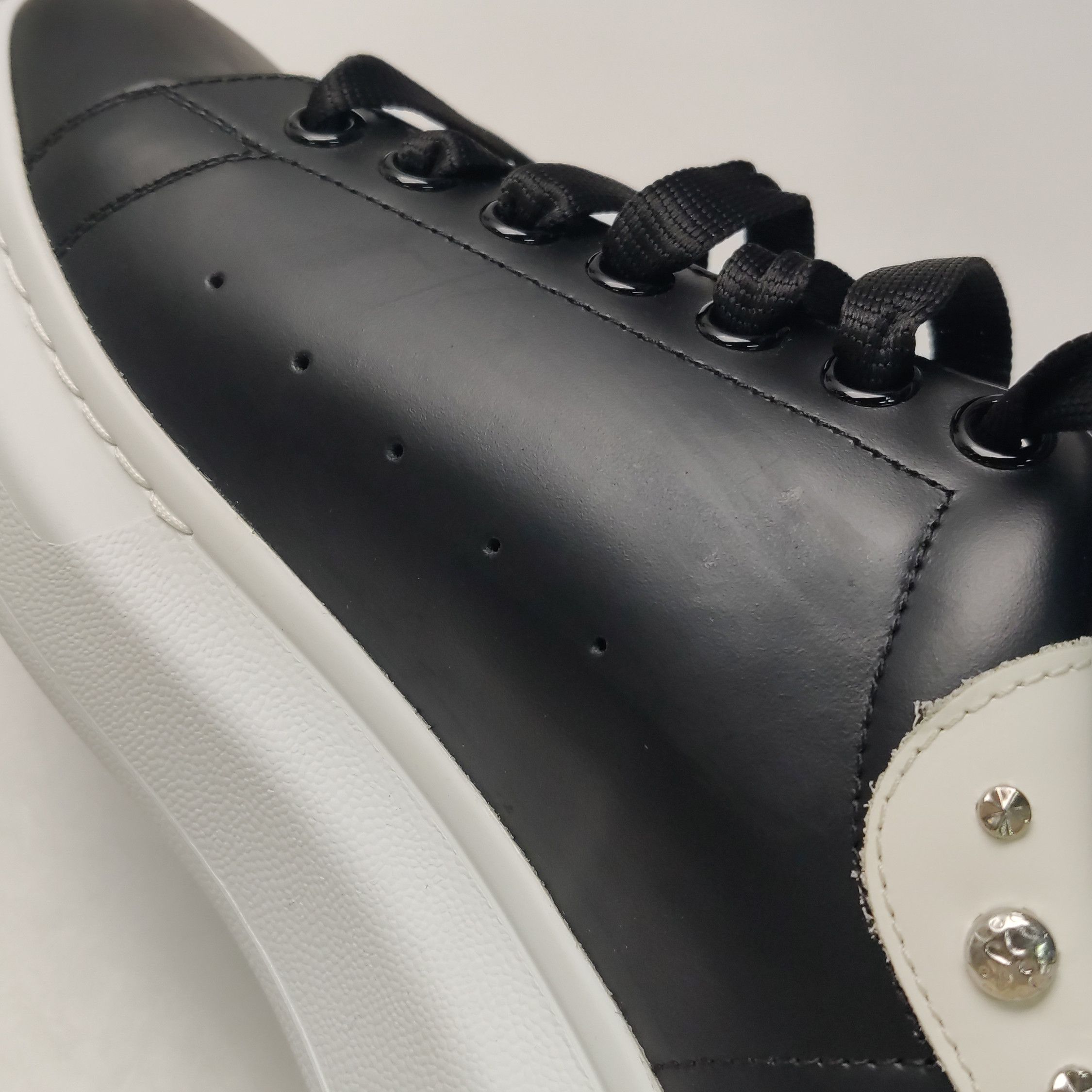 Alexander McQueen Alexander McQueen Men 10 Lowtop Sneakers Size US 10 / EU 43 - 7 Thumbnail