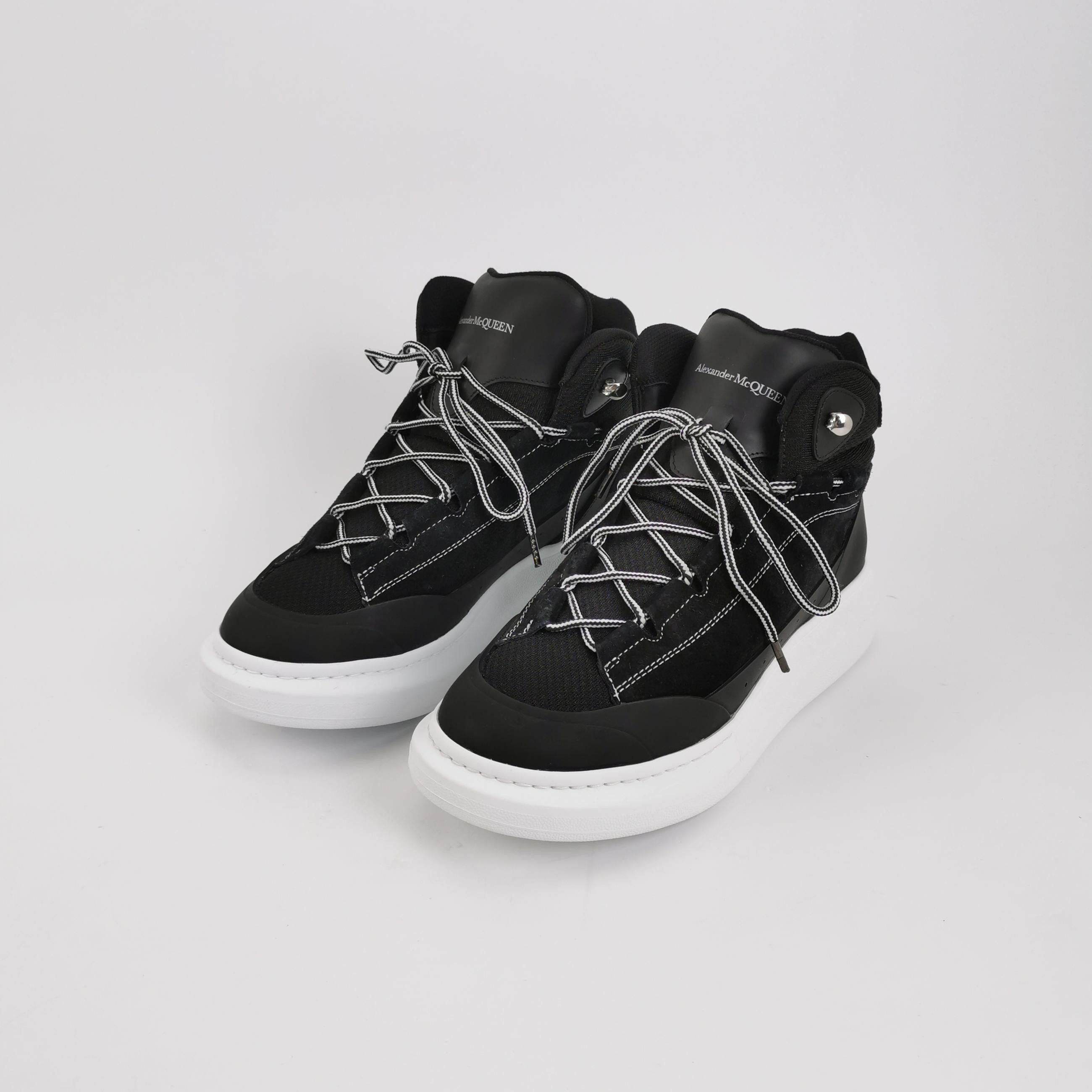 Alexander McQueen Alexander McQueen Men 7 Lowtop Sneakers Size US 7 / EU 40 - 2 Thumbnail