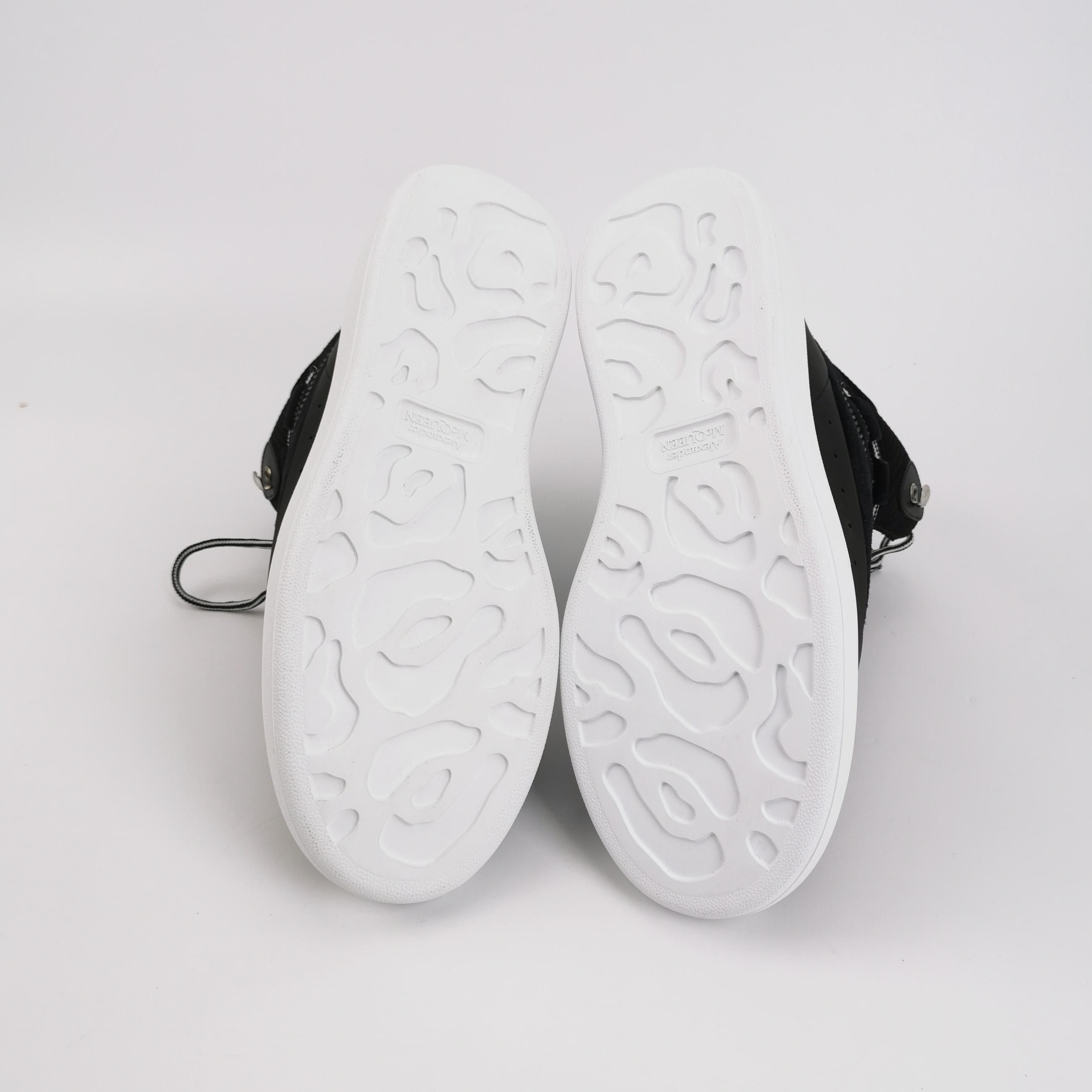 Alexander McQueen Alexander McQueen Men 7 Lowtop Sneakers Size US 7 / EU 40 - 5 Thumbnail