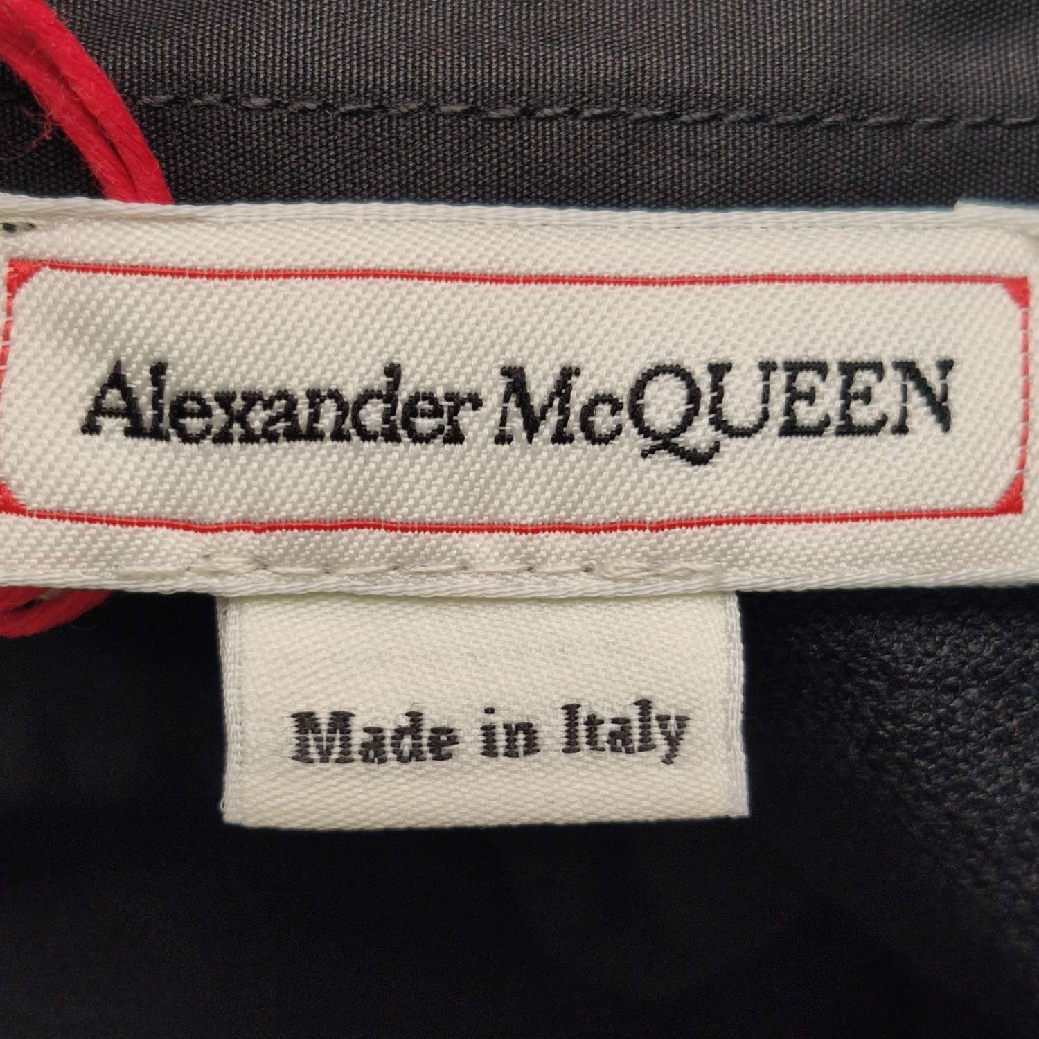 Alexander McQueen Alexander McQueen Men l Short Sleeve Shirts Size US L / EU 52-54 / 3 - 6 Thumbnail