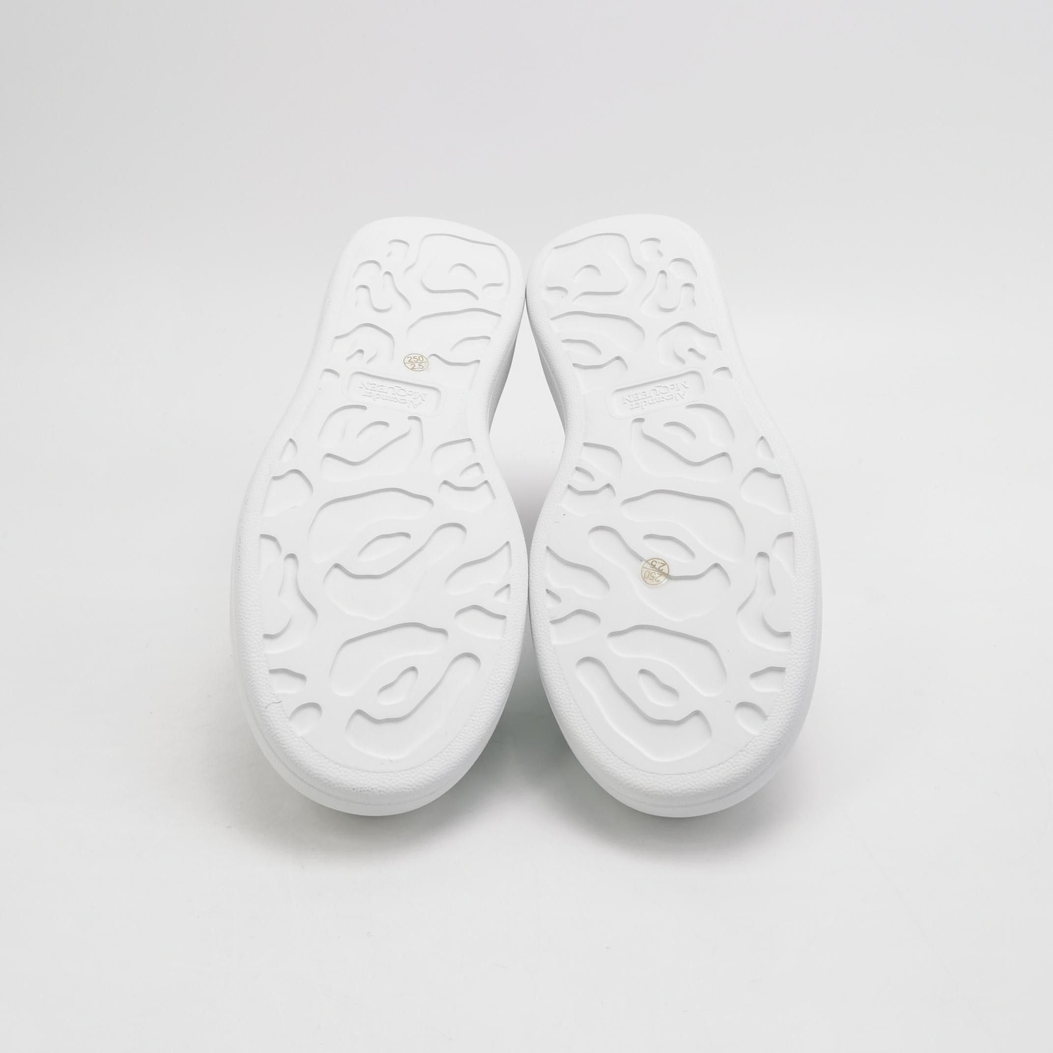 Alexander McQueen Alexander McQueen Men 6 Lowtop Sneakers Size US 6 / EU 39 - 5 Thumbnail