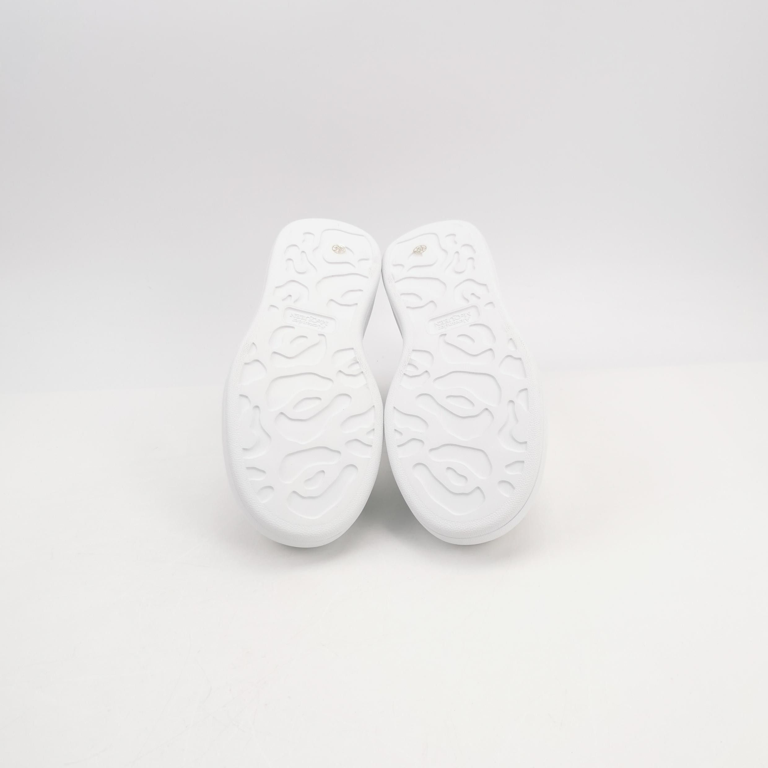 Alexander McQueen Alexander McQueen Men 6 Lowtop Sneakers Size US 6 / EU 39 - 5 Thumbnail