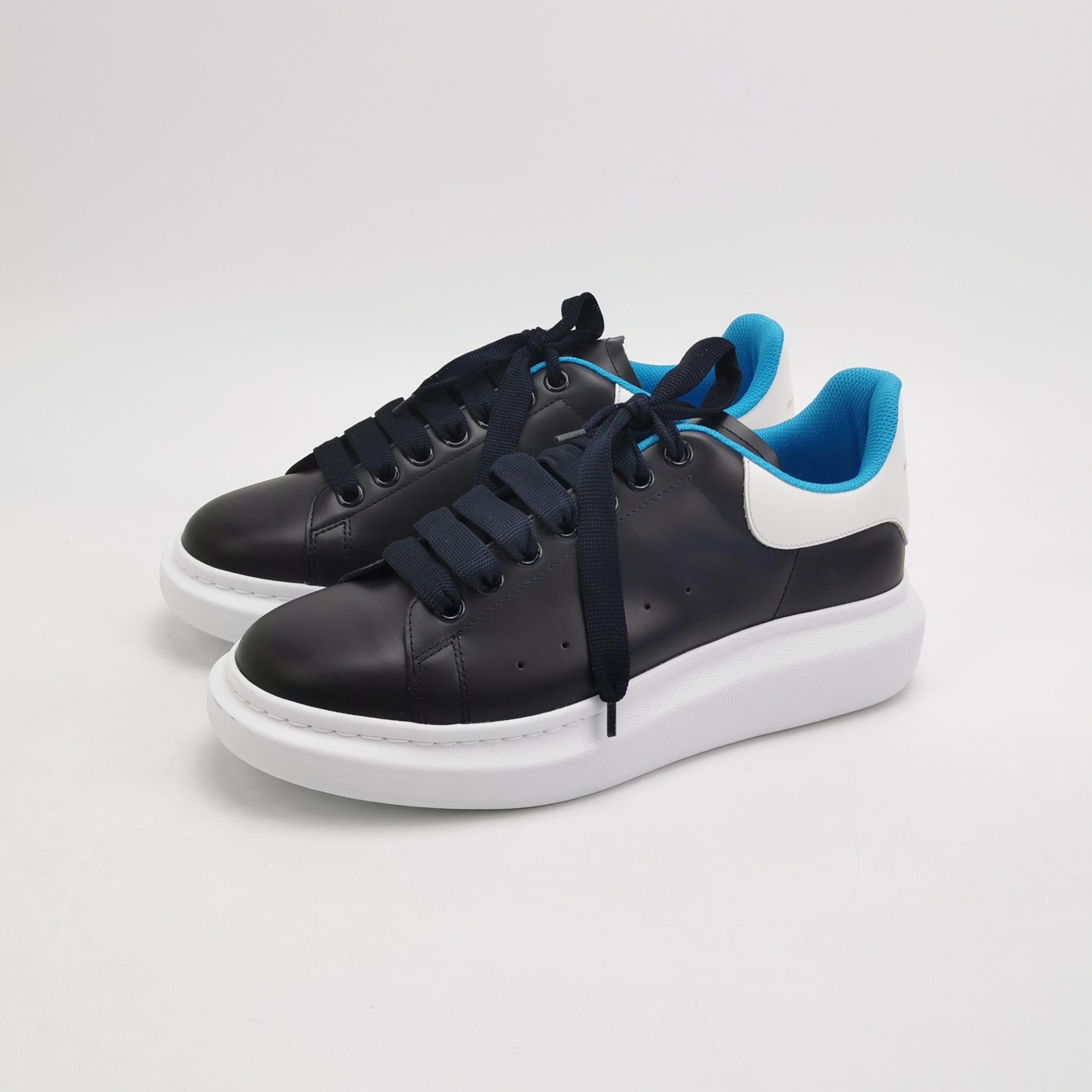 Alexander McQueen Alexander McQueen Men 10 Lowtop Sneakers Size US 10 / EU 43 - 2 Thumbnail