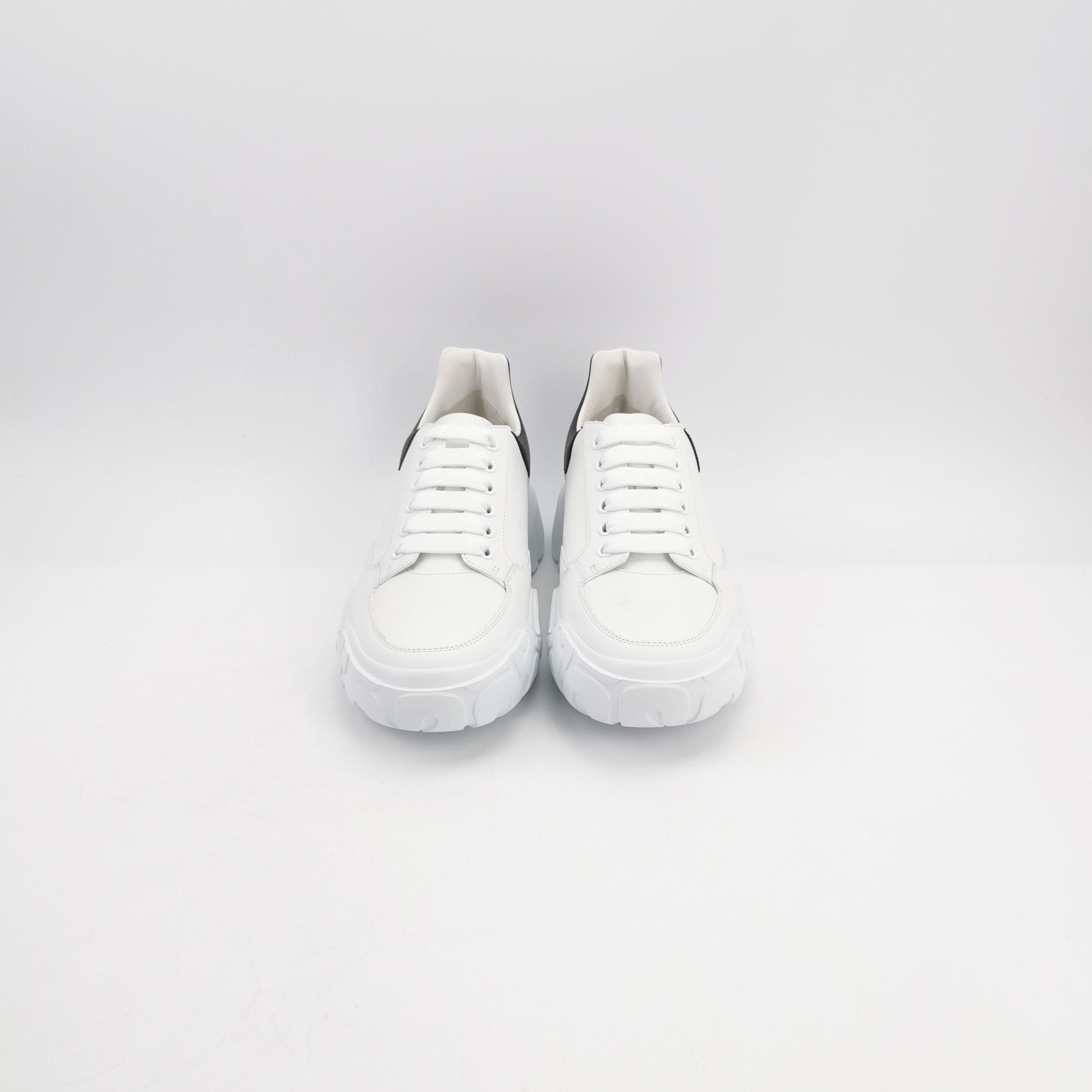 Alexander McQueen Alexander McQueen Men 11 Lowtop Sneakers Size US 11 / EU 44 - 3 Thumbnail