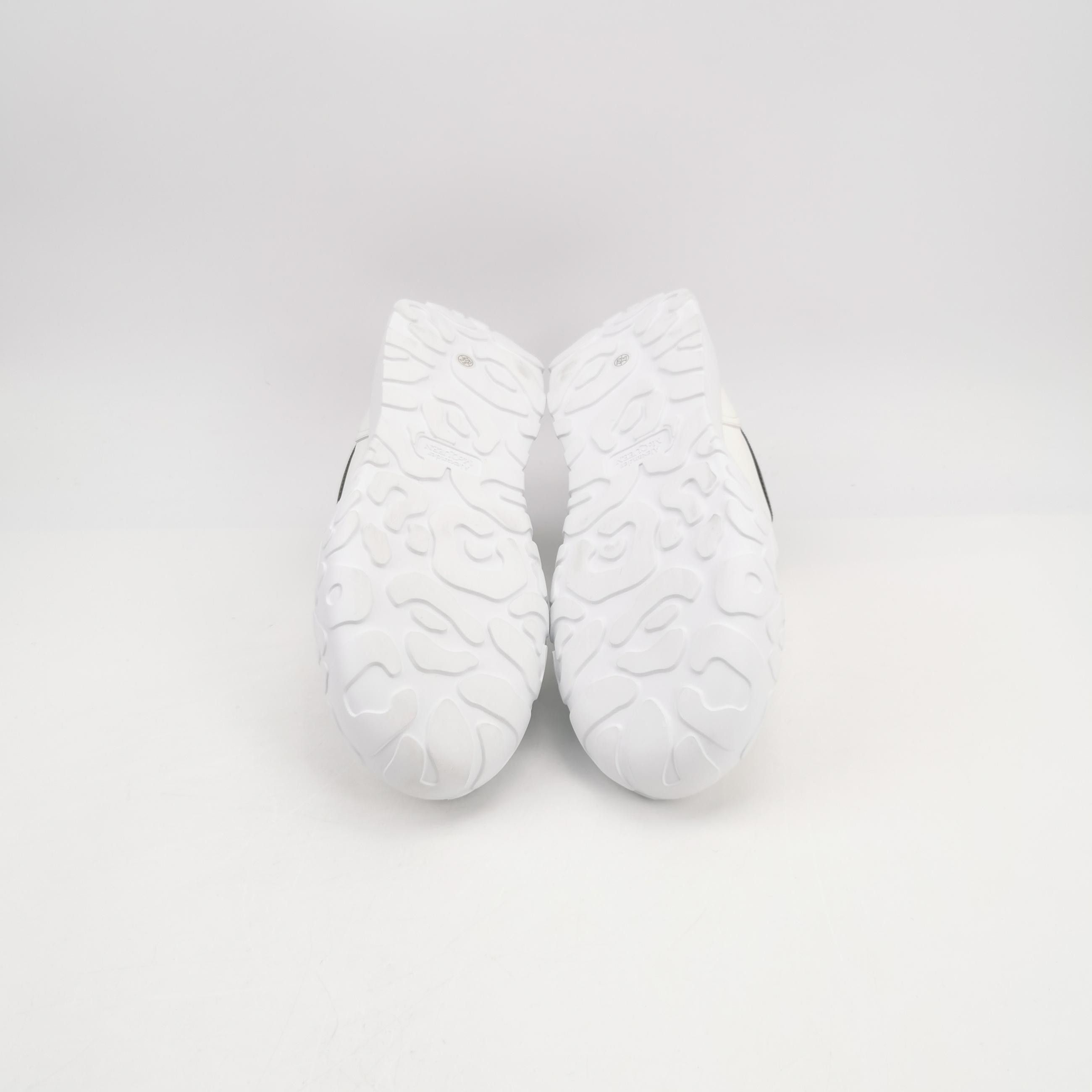 Alexander McQueen Alexander McQueen Men 11 Lowtop Sneakers Size US 11 / EU 44 - 5 Thumbnail