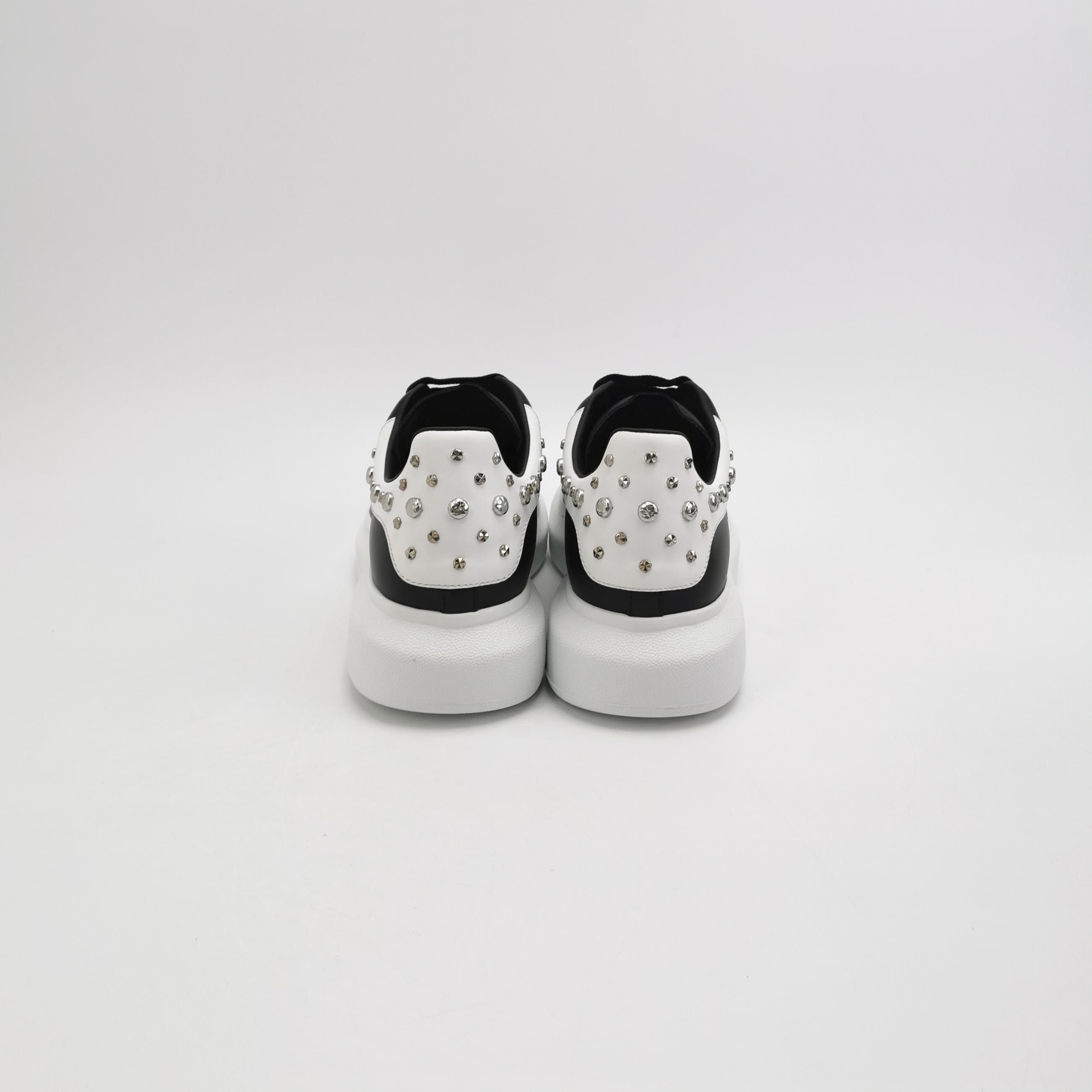 Alexander McQueen Alexander McQueen Men 10 Lowtop Sneakers Size US 10 / EU 43 - 4 Thumbnail